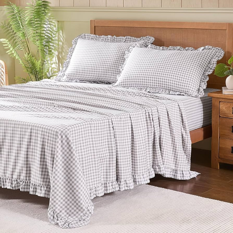 Gingham Queen Sheet Set, Lightweight Super Soft Brushed Microfiber Plaid Bed Sheets with 16" Deep... | Amazon (US)