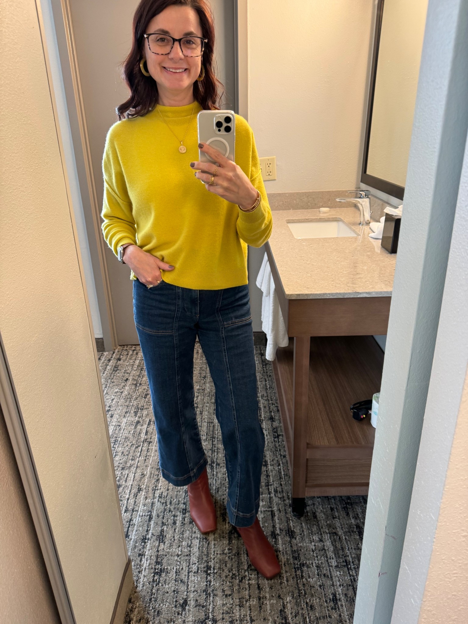 The most perfect cashmere sweater ever!  It is described as cropped but I am wearing my true size small and it is not cropped on me…

Comes in so many options and feels so good! ♥️

#LTKmomlife #LTKStyleTip #LTKootd