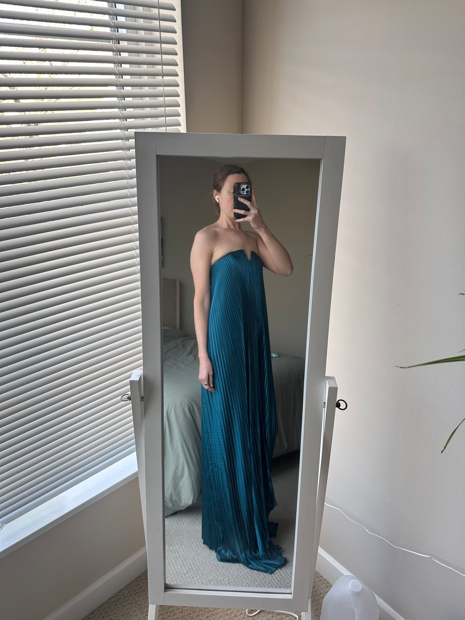 Stunning and Chic Wedding Guest Dress

#LTKFestival #LTKSeasonal #LTKWedding