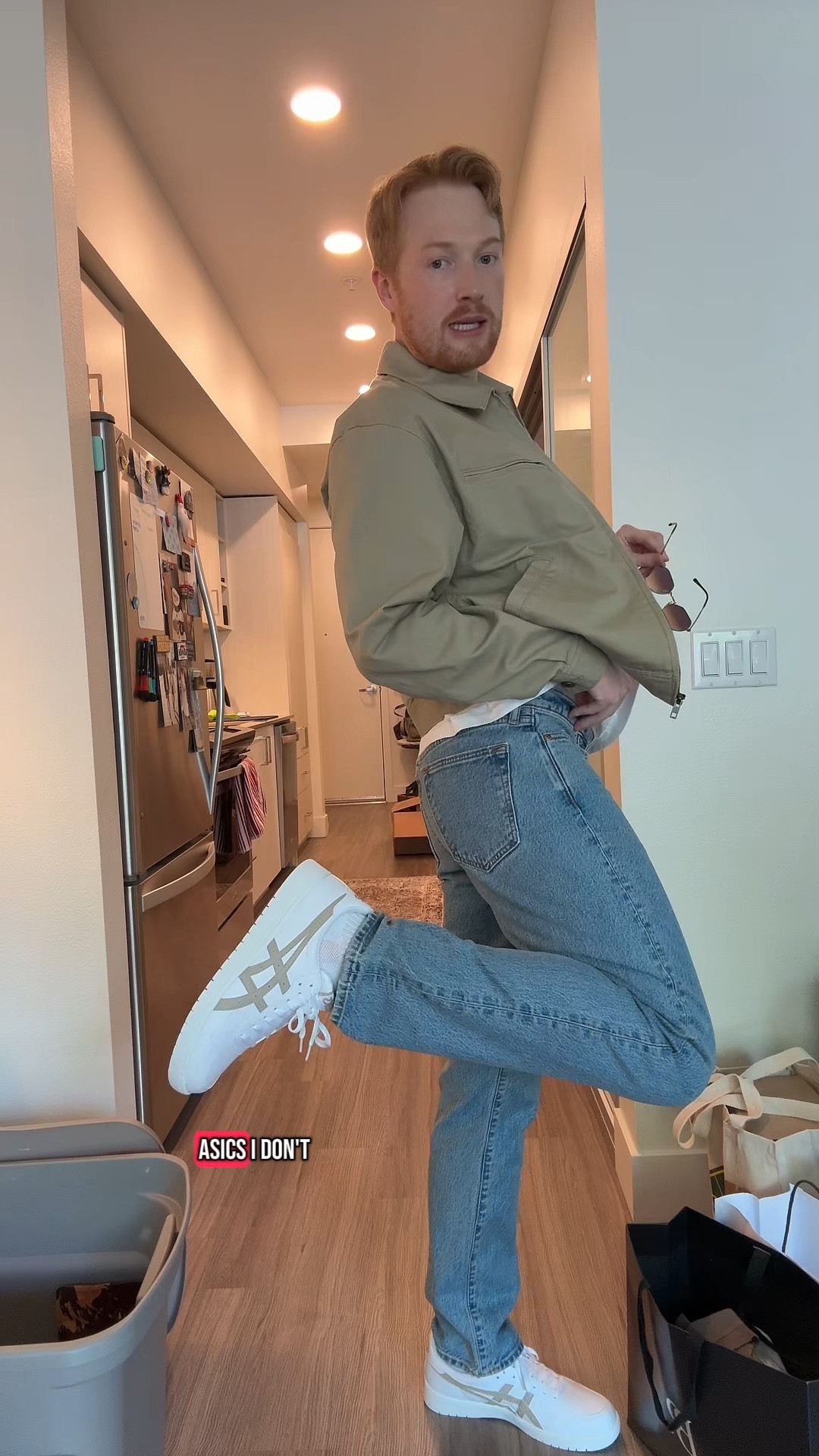 For the “summer” days that are actually 65°
—
Jacket (S), Uniqlo
Shirt (S), Elwood
Jeans (30x32), Abercrombie
Shoes (10), Asics
Watch, Fossil
Sunglasses, RayBan

#LTKMens #LTKTravel #LTKSummerEdit