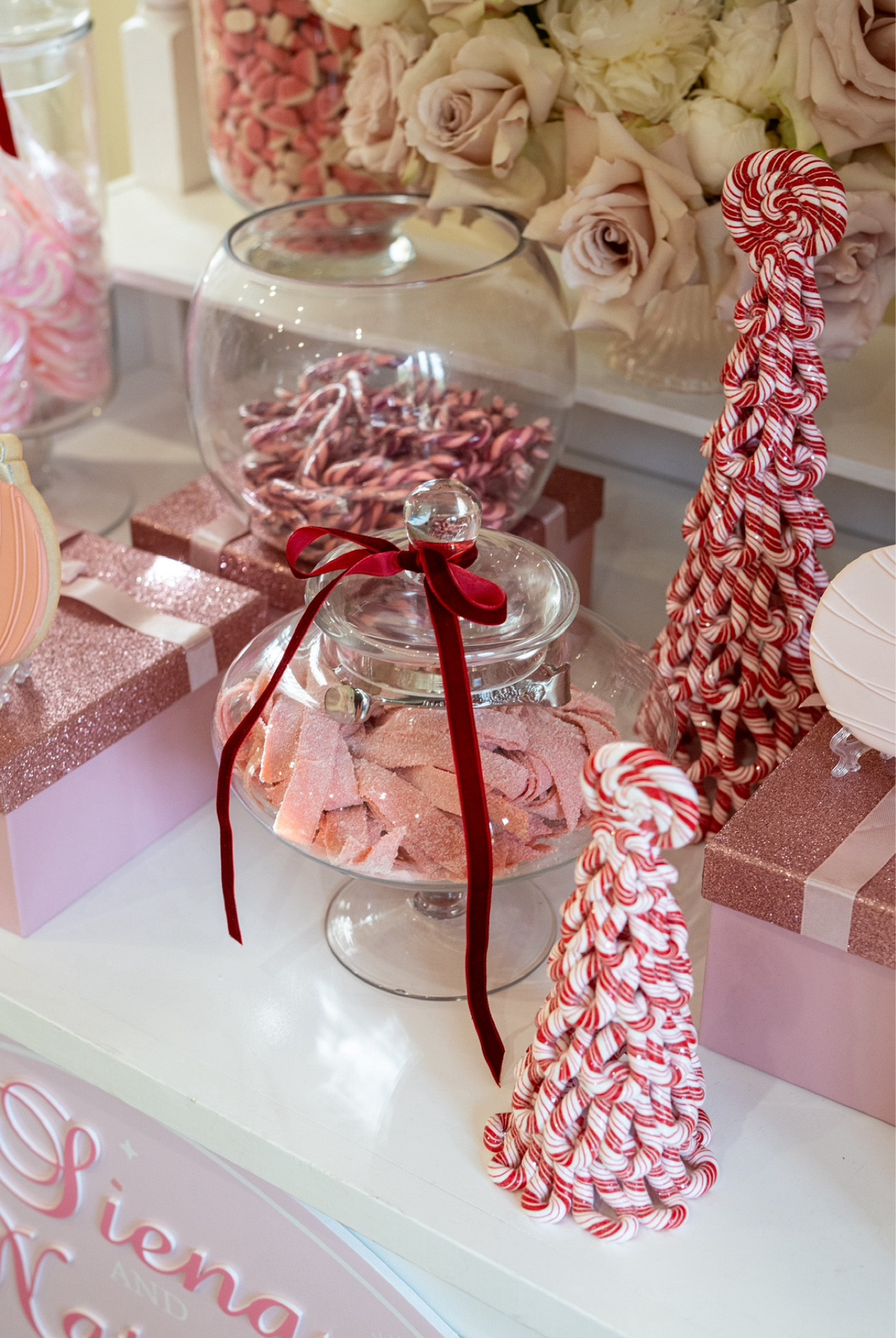 Pink Christmas Wonderland kids party details designed by Parisa Kaprealian {Pretty Please Design} 🎀

#LTKSeasonal #LTKKids #LTKParties