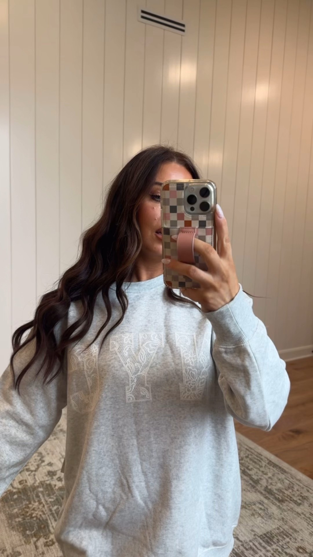 The cutest sweatshirt 💕 it’s giving Abercrombie vibes over Walmart! I’m in the size med! 

#LTKFindsUnder50 #LTKMidsize #LTKootd