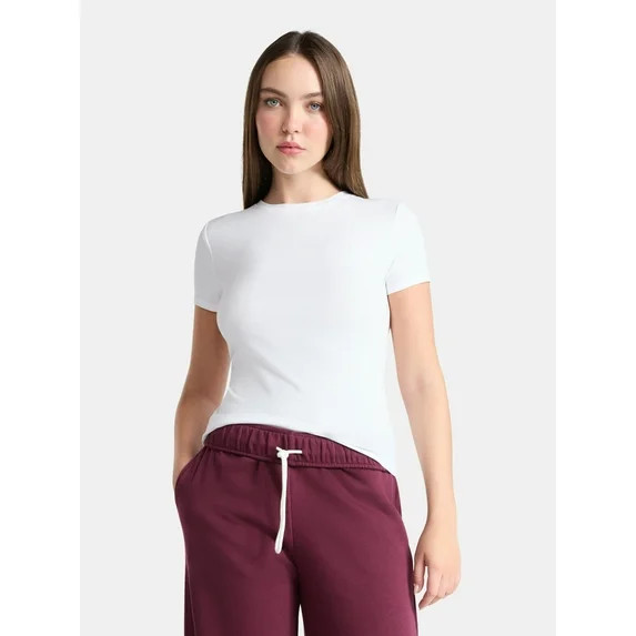 No Boundaries Crewneck Tee, Women’s | Walmart (US)