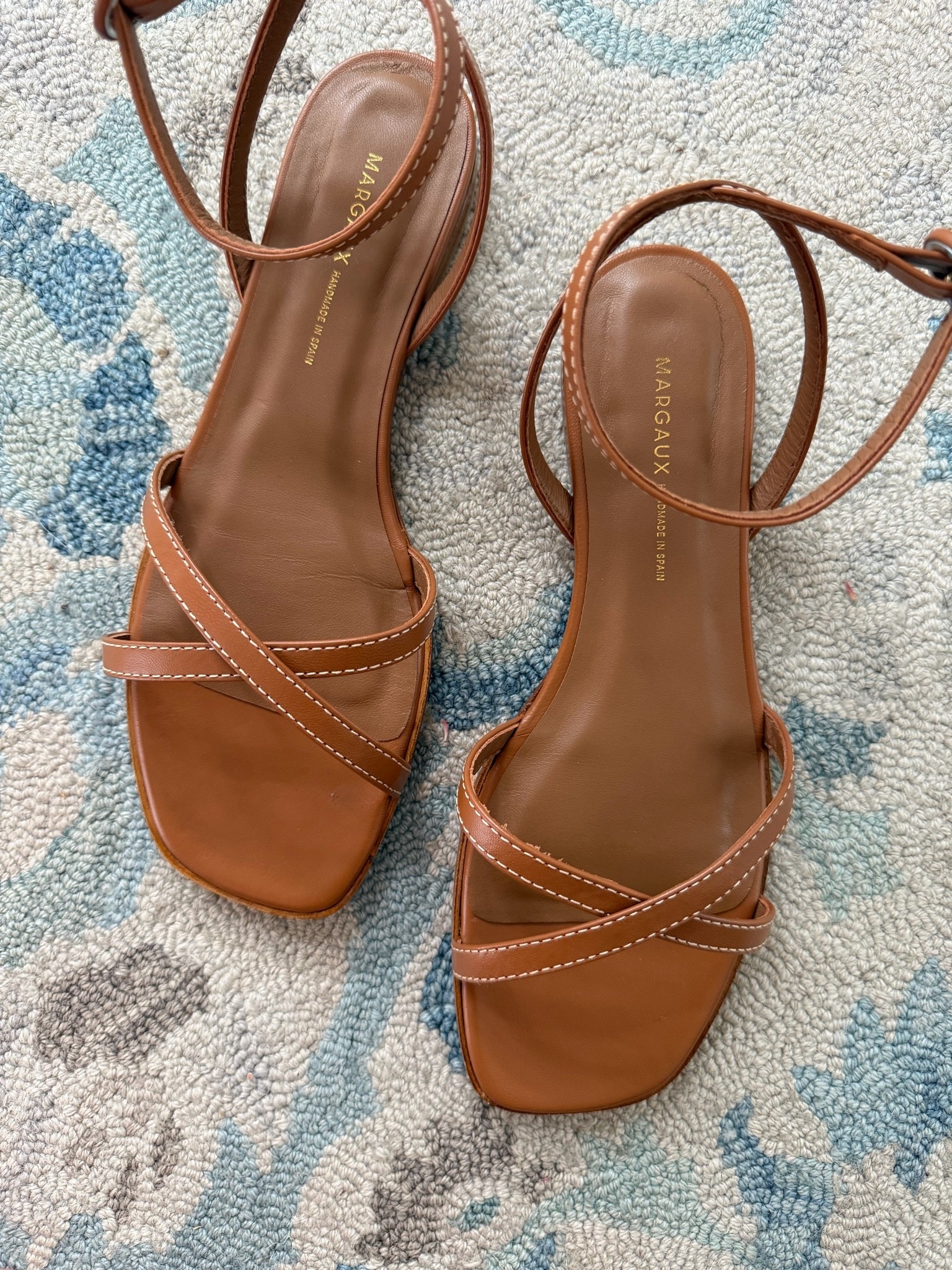 On my mission for a summer shoe refresh and these are perfect!! So comfortable and a great shoe to toss in your suitcase for multiple styling options. Run TTS

#LTKSeasonal #LTKTravel