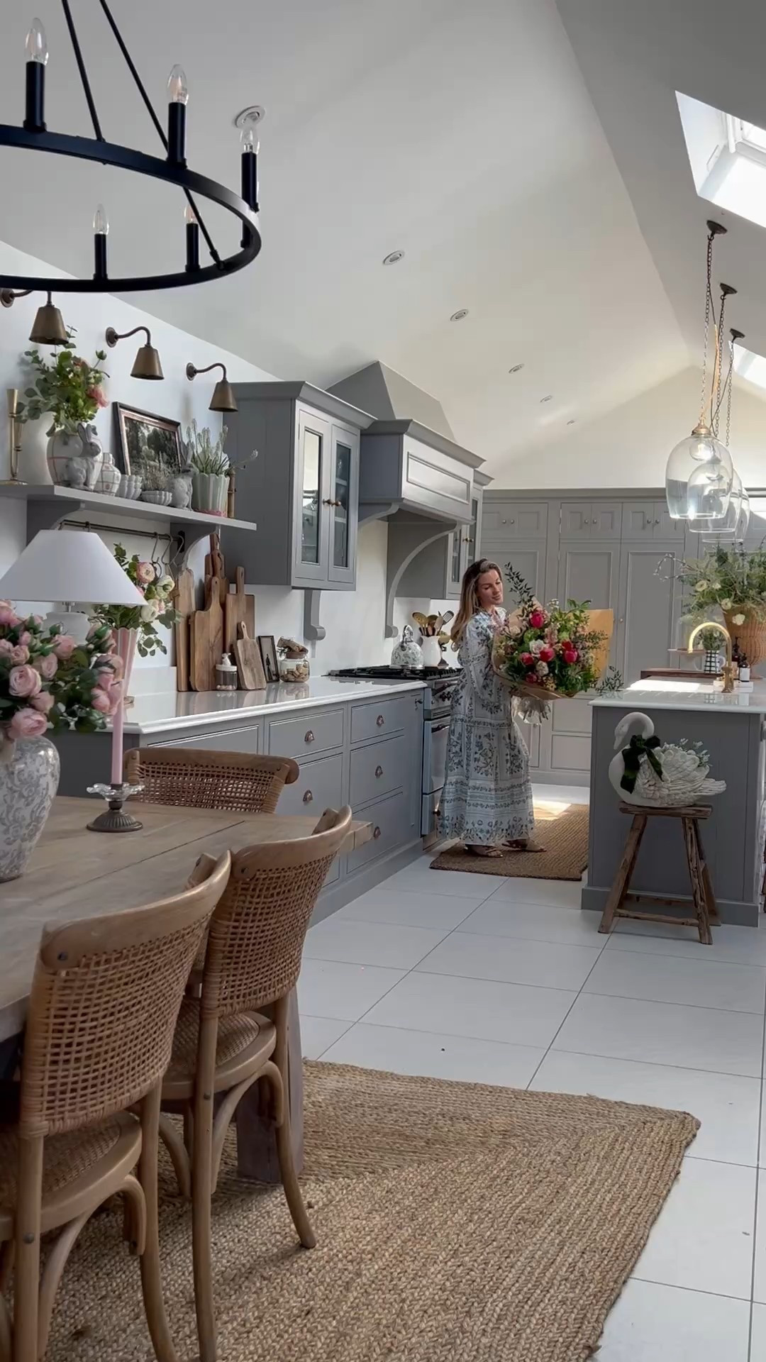 April moments 🪴🌿🌱🦋🌷🌸

#LTKeurope #LTKdresses #LTKspring