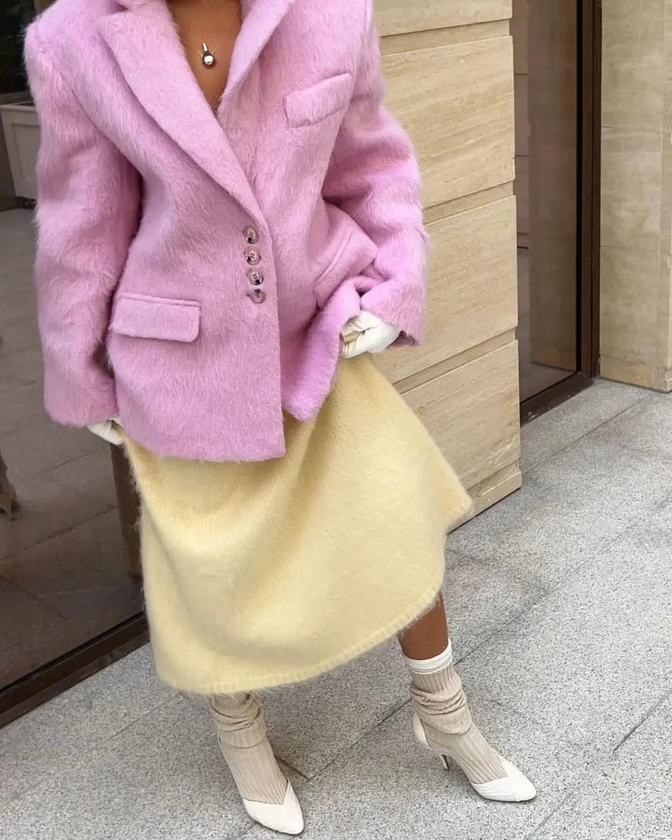 The prettiest winter/spring blazer 🍬  

𝐻𝒾𝒾𝒾, 𝓁𝑜𝓋𝑒𝓁𝓎! 𝐹𝑜𝓁𝓁𝑜𝓌 𝓂𝓎 𝓈𝒽𝑜𝓅, 𝒶𝓃𝒹 𝑔𝑒𝓉 𝓂𝓎 𝑒𝓍𝒸𝓁𝓊𝓈𝒾𝓋𝑒 𝒶𝓅𝓅-𝑜𝓃𝓁𝓎 𝒸𝑜𝓃𝓉𝑒𝓃𝓉! 𝒮𝑜 𝑔𝓁𝒶𝒹 𝓎𝑜𝓊'𝓇𝑒 𝒽𝑒𝓇𝑒. 

chic, aesthetic, trending, stylish, minimalist style, affordable, home, decor, interior design, beauty, ootd, dupe, look for less, y2k, Amazon, Amazon fashion, Amazon finds, Amazon home, Amazon style, holiday, seasonal, decor, decorations, winter fashion, winter style, family photos, winter outfit, winter home, Valentine’s Day, heart spring, spring fashion, spring style, spring outfit, spring home spring fashion #blazer #lilac #workwear #spring #pastel 

#LTKOver40 #LTKStyleTip #LTKWorkwear