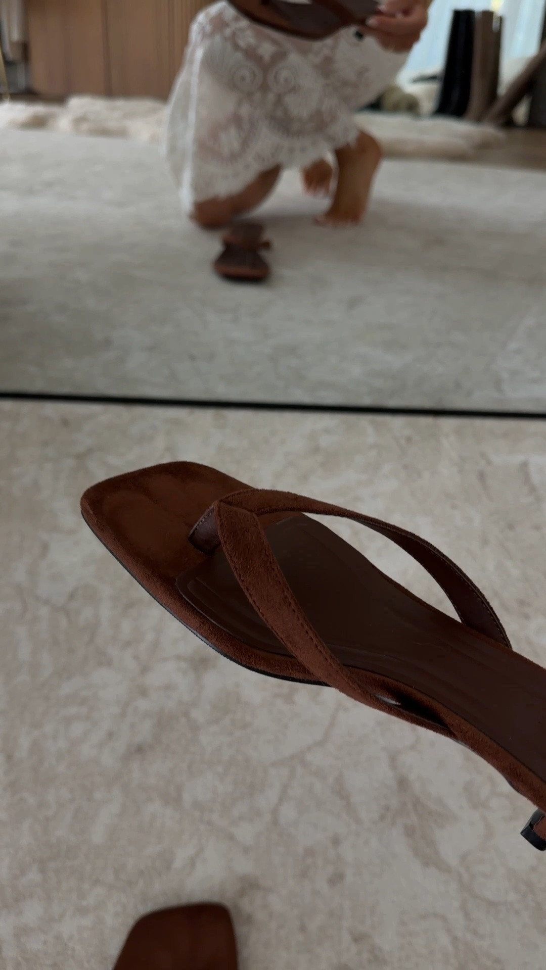 These are one of my favorite kitten heels! I’ve share them for year and now they’re available in brown suede #stylinbyaylin #aylin

#LTKSeasonal #LTKootd #LTKOver40
