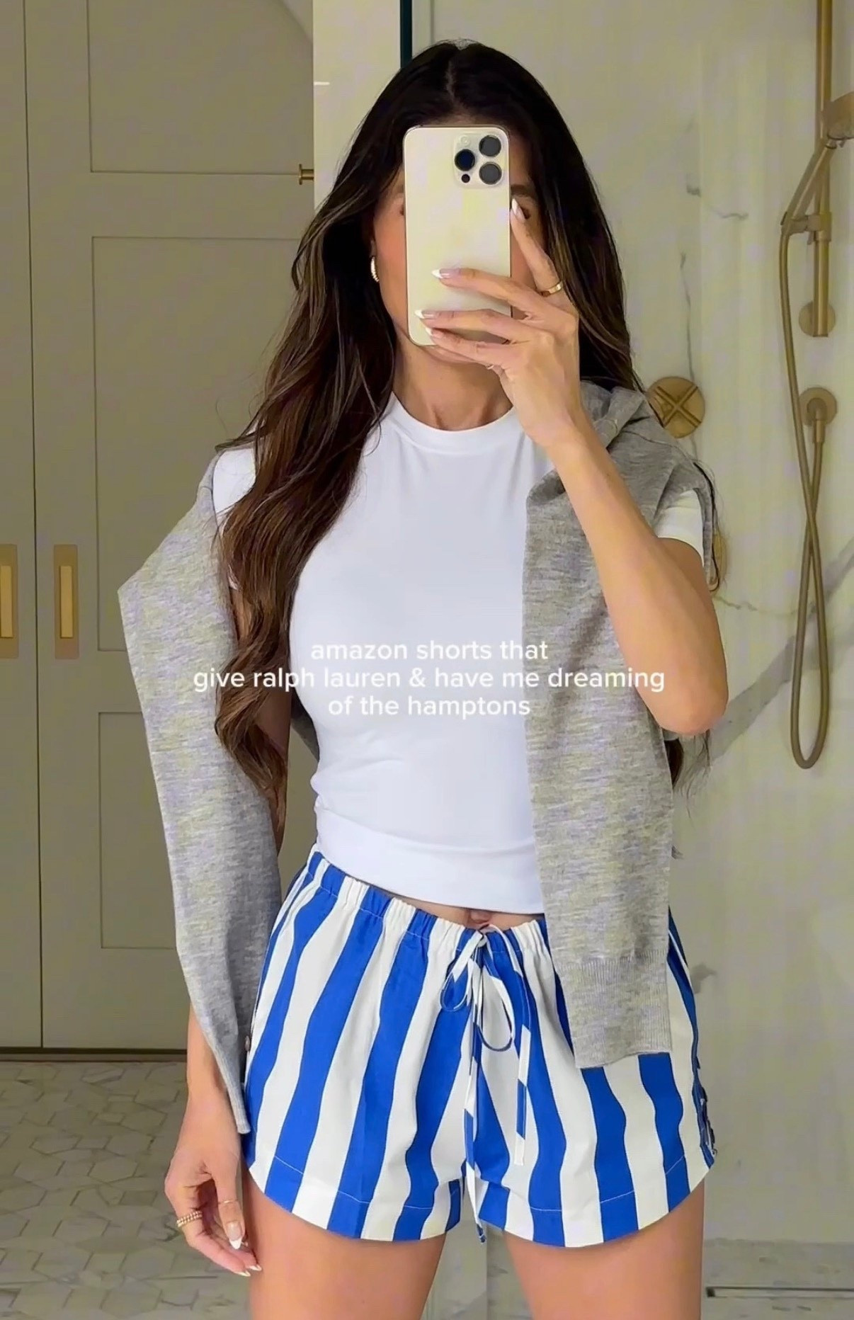 Scroll to shop! Follow for more finds! Xo! 🥰

#LTKdayinmylife #LTKgrwm #LTKootd