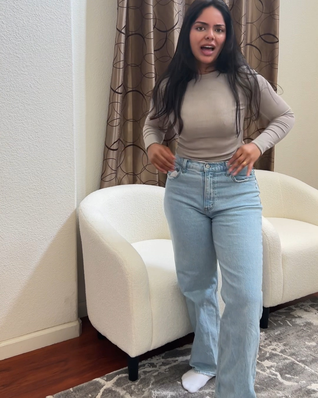 Daily staple neutrals are my absolute comfort! I wish Unlabeled was on LTK because these tees are the most soft i’ve ever worn. 

#LTKmidsize #LTKfindsunder100 #LTKVideo