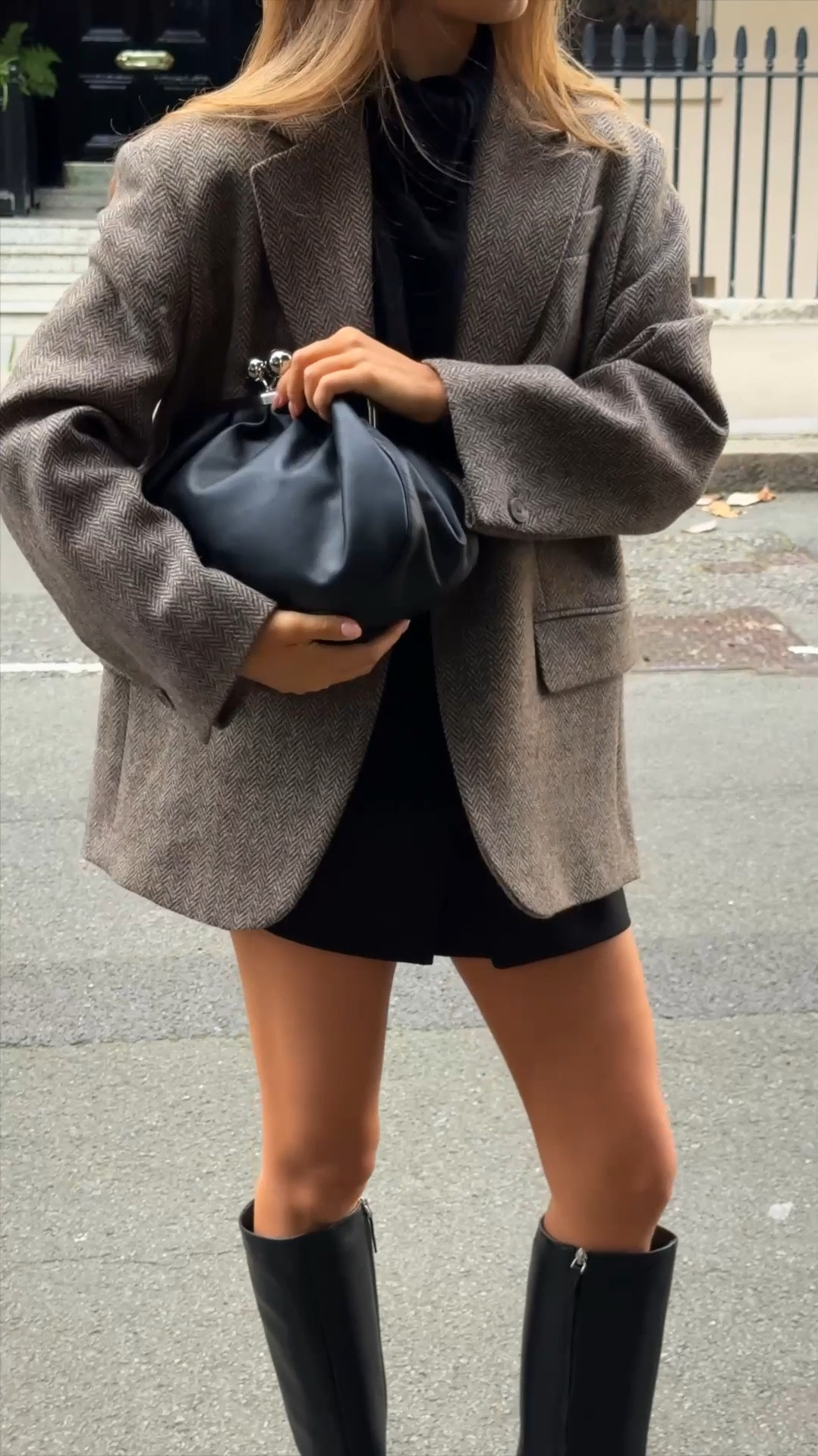 Weekend Max Mara does the perfect autumn wardrobe 🍂 they’ve got gorgeous blazers, trench coats, tailoring and boots 🤎 have linked similar for the  Black Medium Pasticcimo Bag, Semi Glossy Leather Ankle Boots and Overszied Shetland-Look Blazer and Suede Jacket

#LTKautumn #LTKstyletip #LTKworkwear