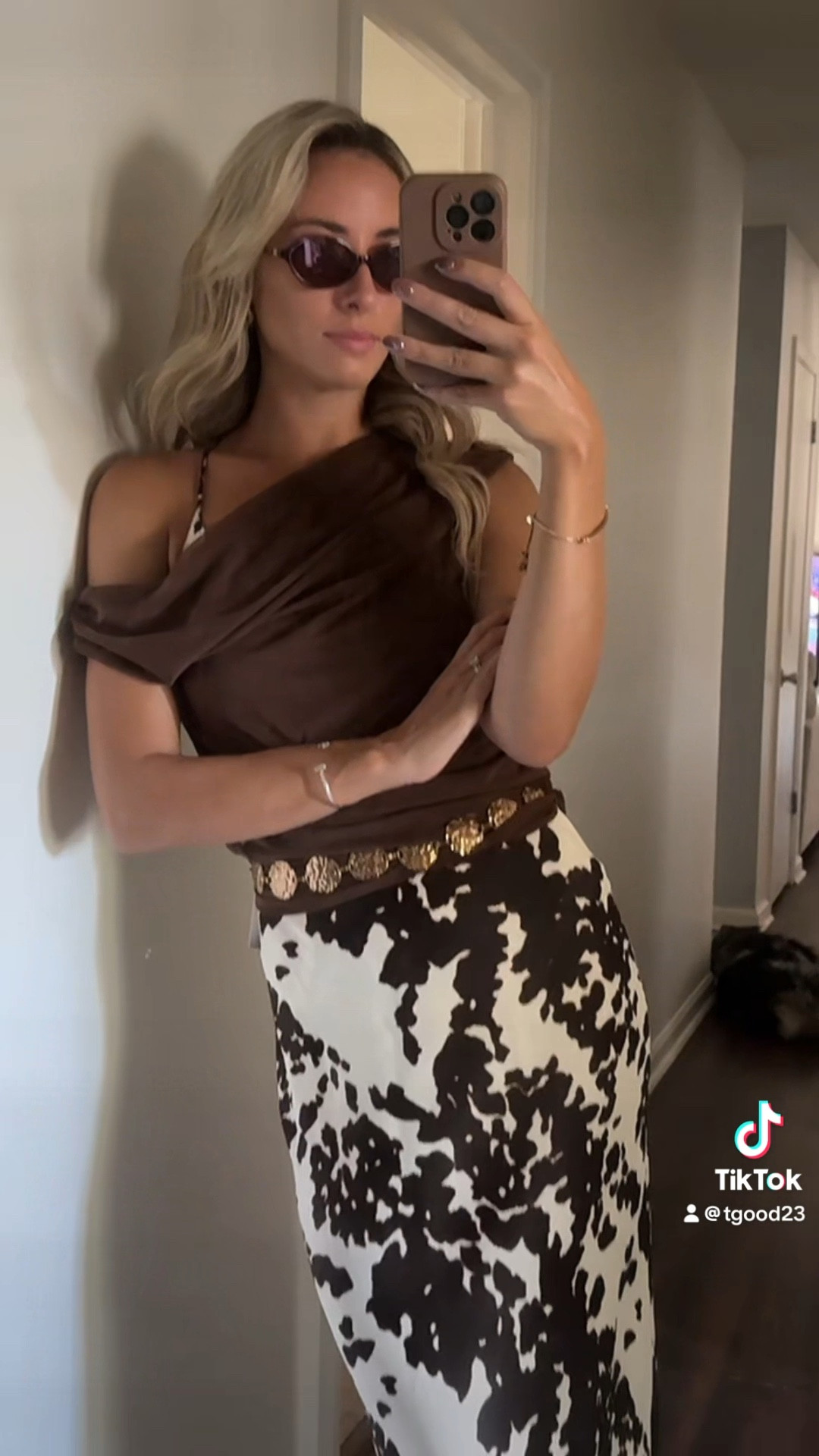 Cow print, fall fashion, trend alert, outfit Inspo 

#LTKFindsUnder100 #LTKStyleTip #LTKFindsUnder50