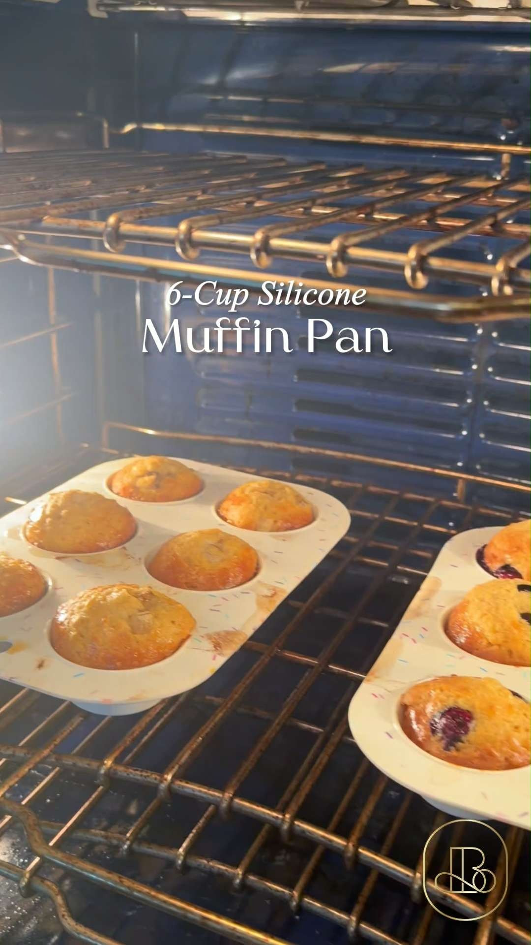 If your morning routine involves baking a batch of healthy egg bites or muffins for the kids, but you dread scrubbing the burnt crust off your old metal pans afterward, look at this 🧁 The Firstfooby 6-Cup Silicone Muffin Pan has been a total lifesaver for my kitchen sanity. Perfect for multi-tasking family moms who need a fast, non-stick, and incredibly easy-to-clean solution for making kid-friendly breakfasts 🍳 #kitchenhacks #bakingwithkids #breakfastprep  #kitchengadgets #apartmentliving #mealprepideas #healthycooking 

#LTKfoodie #LTKHome