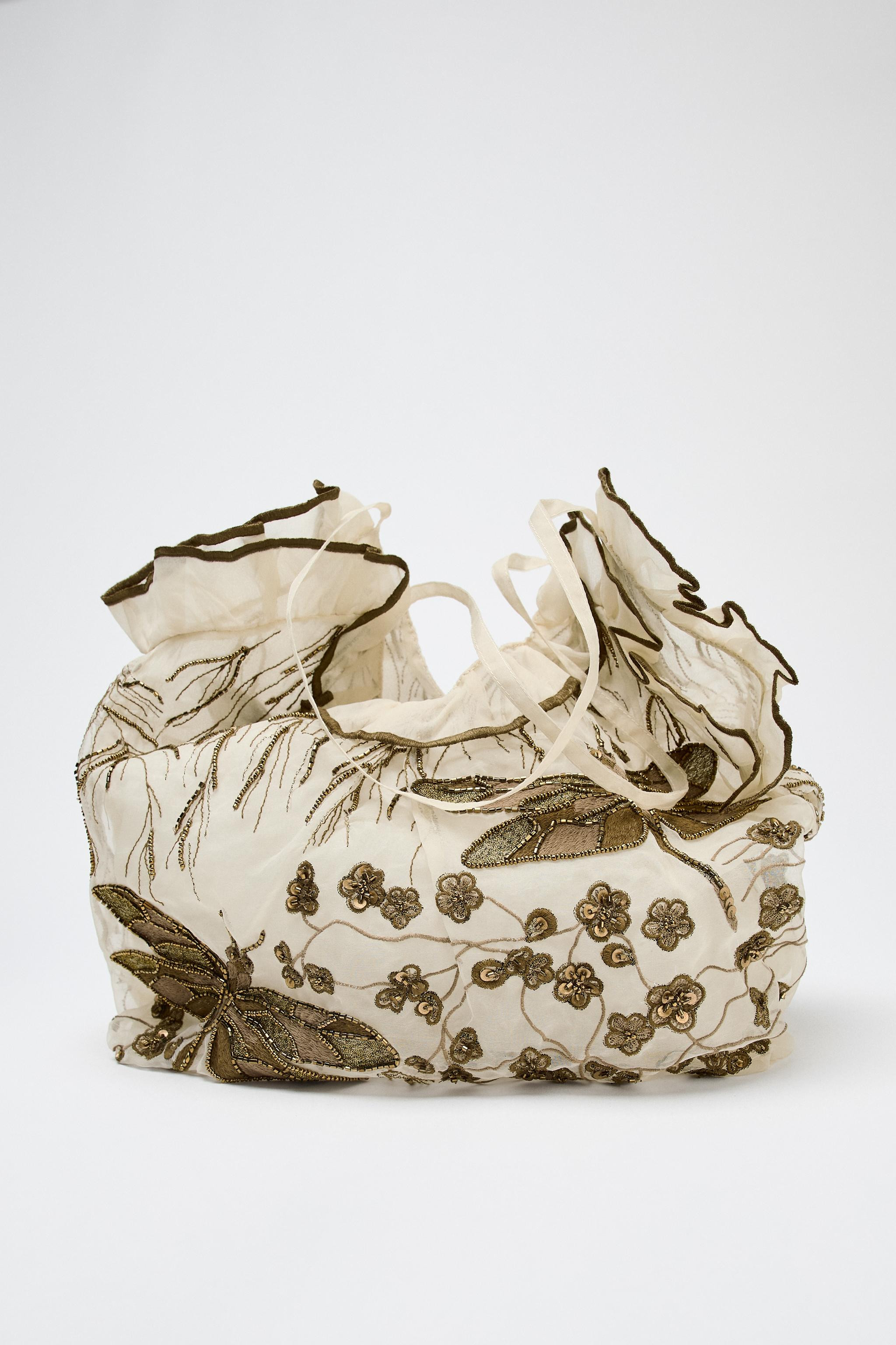 EMBROIDERED DETAIL TOTE BAG | Zara UK