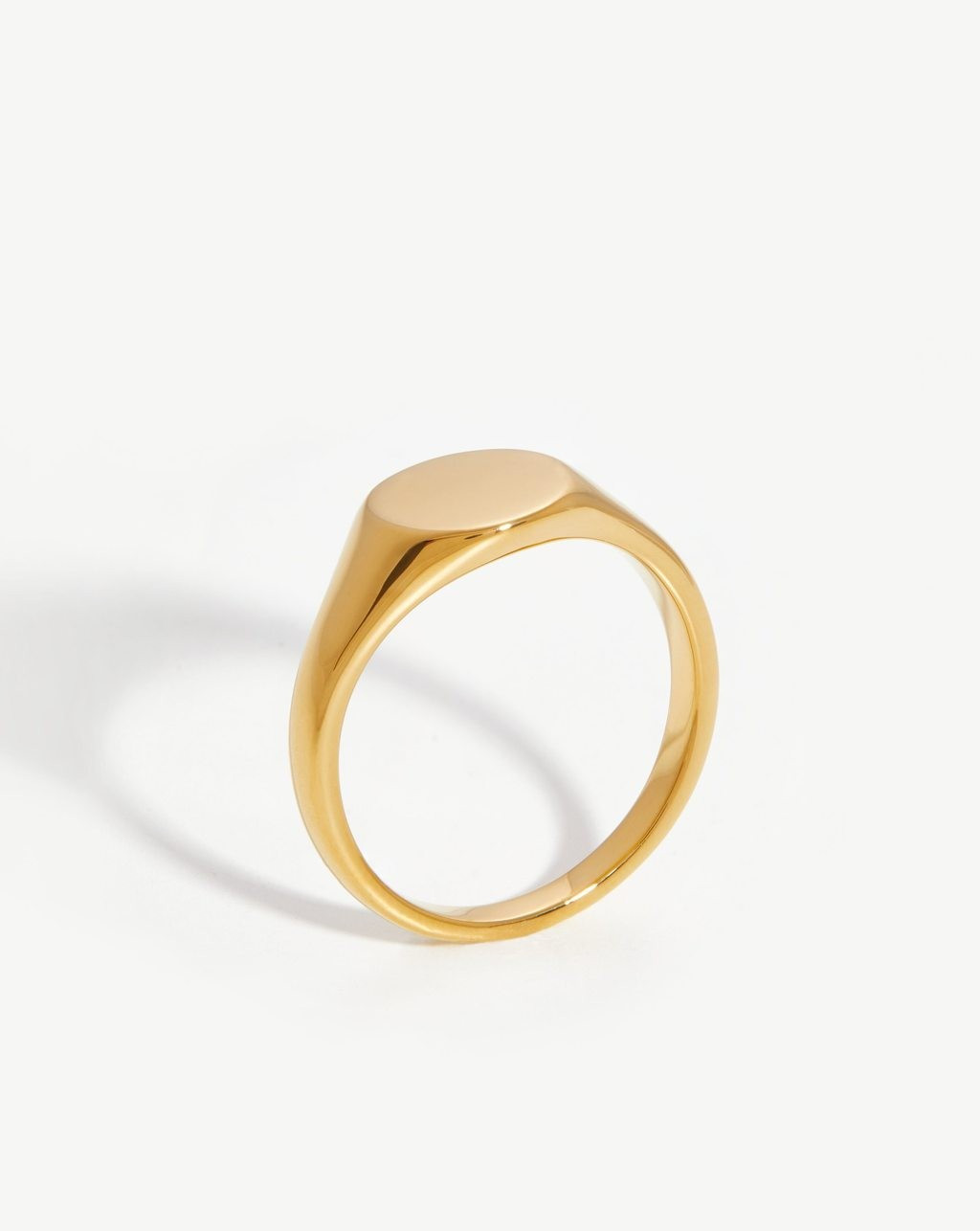 Engravable Round Signet Ring | Missoma