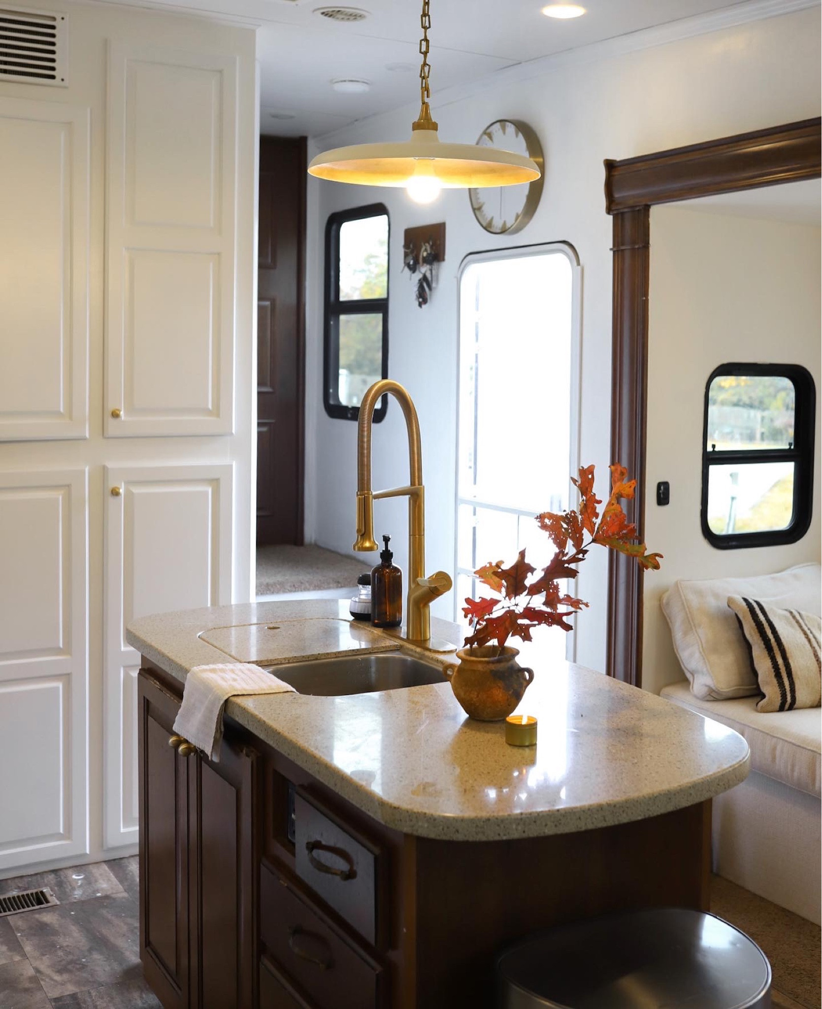 Squeezing in the last days of autumn decor through minimal stems and a thrifted textured vase!

TAGS: simple stem. Branch. Fall decor. Autumn season. Rv life. Fifthwheel life. Rv reno. Rv decor. RV kitchen. Kitchen reno  

#LTKtravel #LTKhome #LTKSeasonal