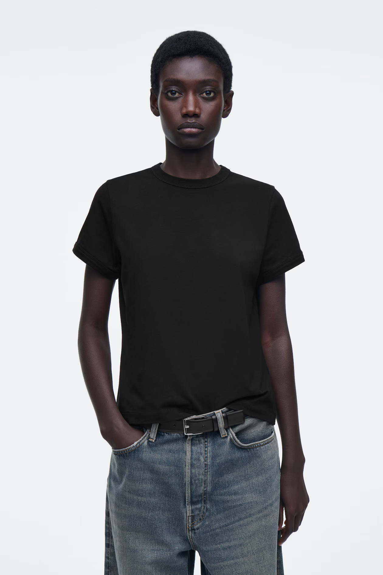 SHRUNKEN RINGER T-SHIRT - BLACK | COS (EU)