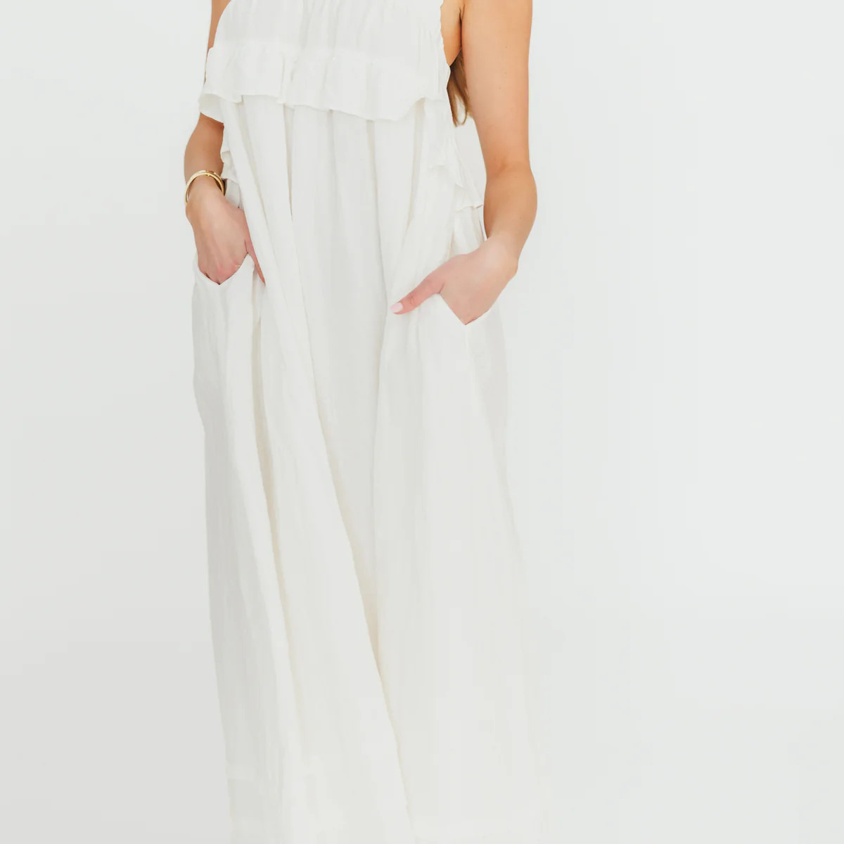 Lelah 100% Linen Maxi Dress in Off-White - Bump Friendly | Worth Collective