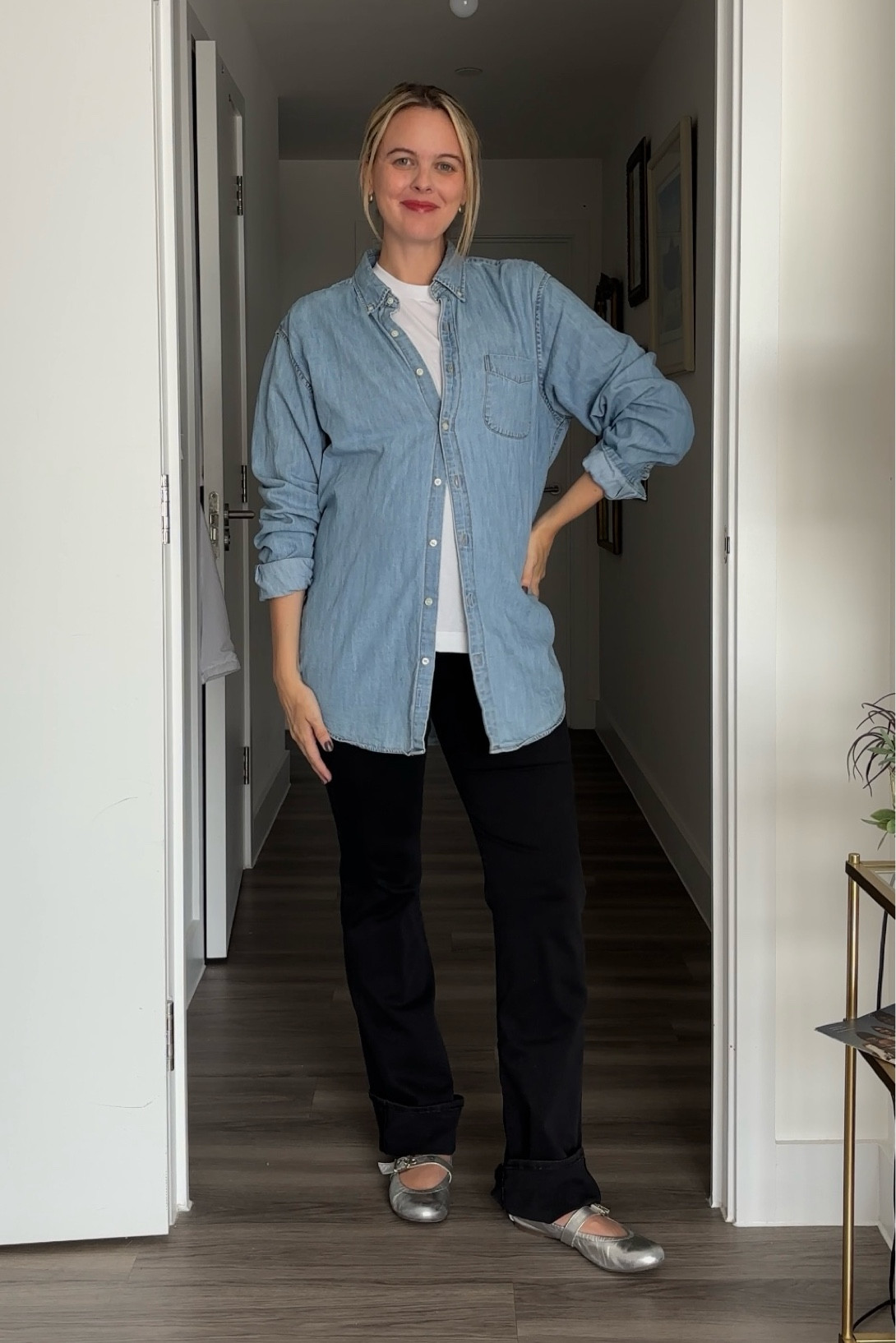 Button downs for the win!! This one is my husbands but I just love how easy it is to wear and style when pregnant. Linking similar ones! 

#LTKeurope #LTKautumn #LTKmaternity