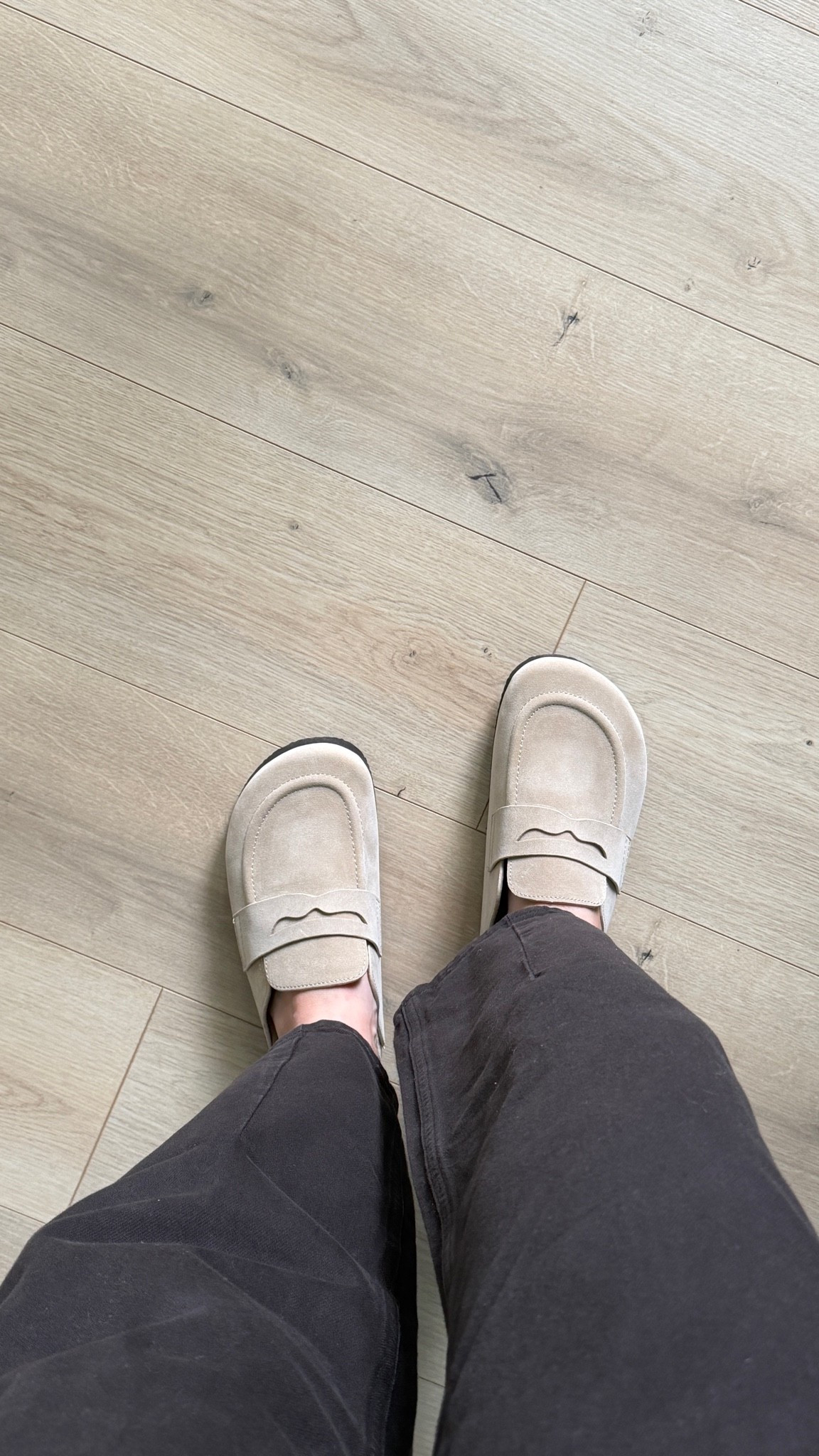 Cute new clogs from Target that are SO comfy!! I ordered my normal size and they fit perfect

#LTKSeasonal #LTKootd #LTKgrwm