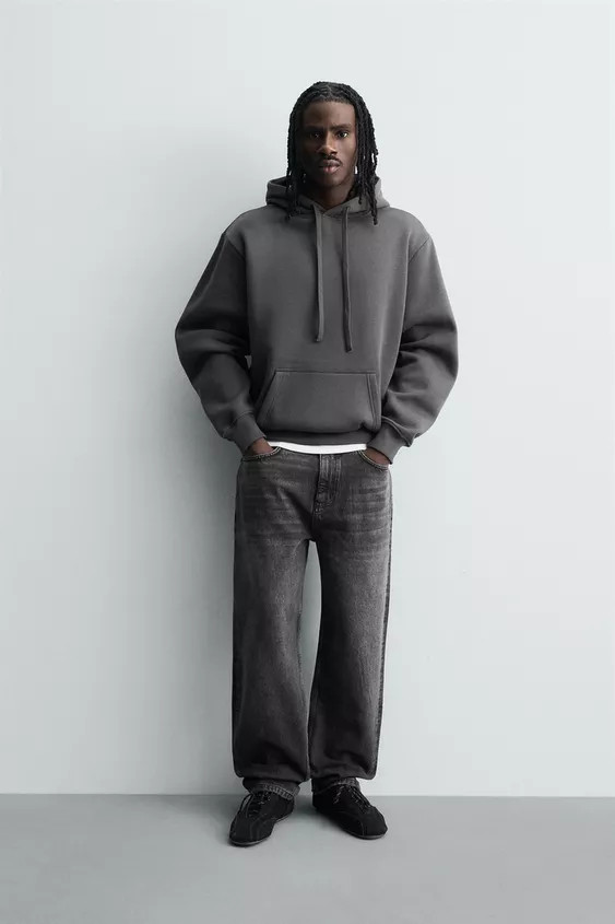 HEAVYWEIGHT BASIC HOODIE | Zara UK