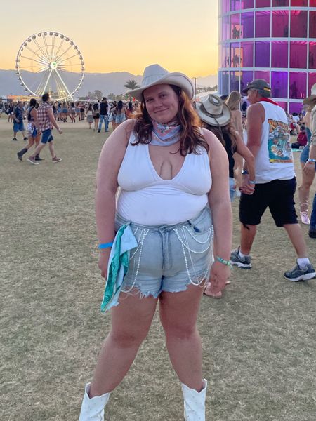 STAGECOACH 🤠 nice mix between disco and costal cowgirl 🪩🏝️ my country concert go to 

#LTKcurves #LTKunder50 #LTKstyletip