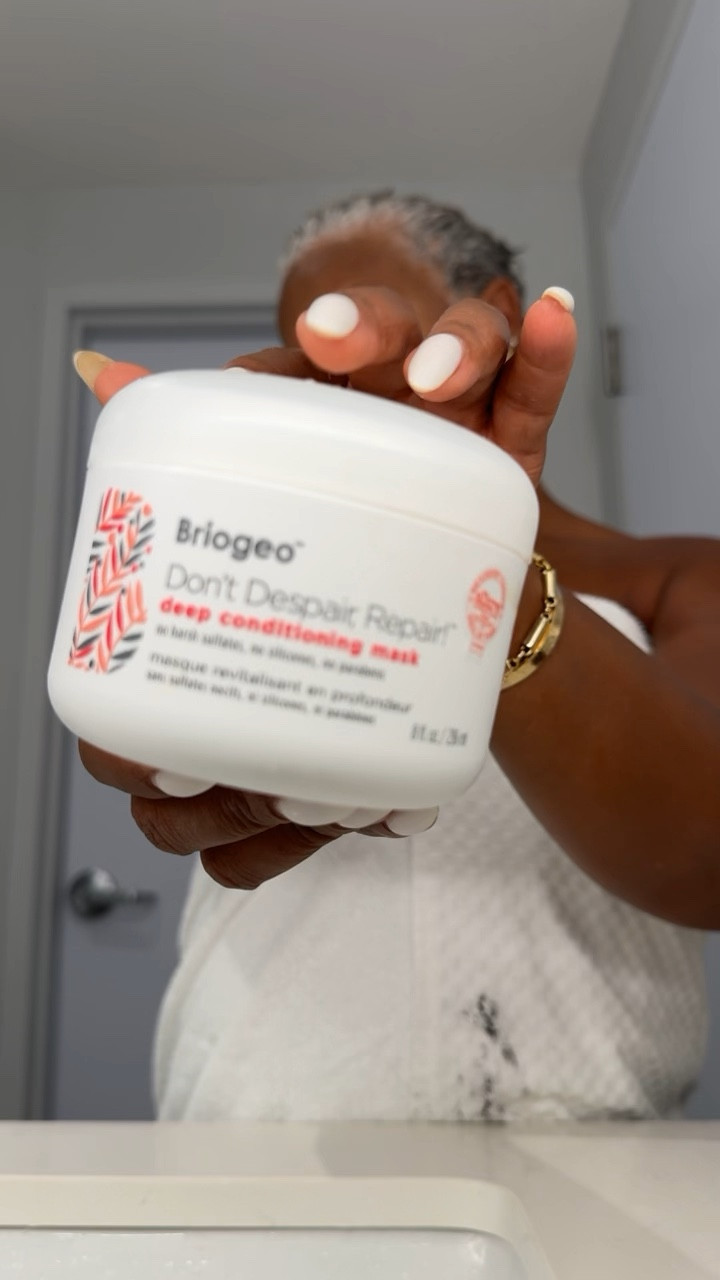 Deep conditioning for Gracie's healthiest glow✨

# hair #haircare #deephairconditioning #hairconditioning #healthyhair

#LTKBeauty