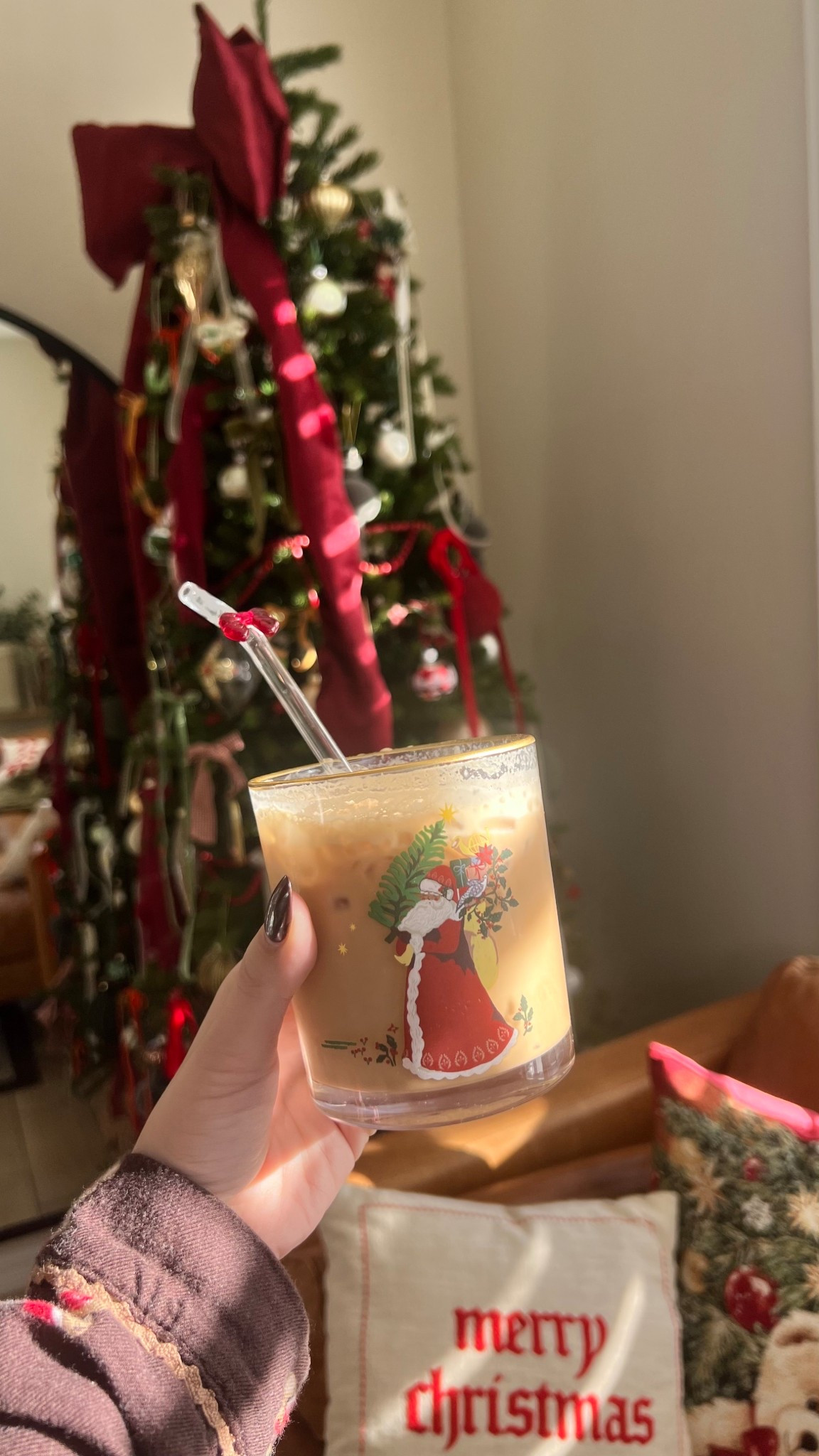 love a good Christmas glass in this house 🎅🏼

#LTKHoliday #LTKGiftGuide #LTKSeasonal