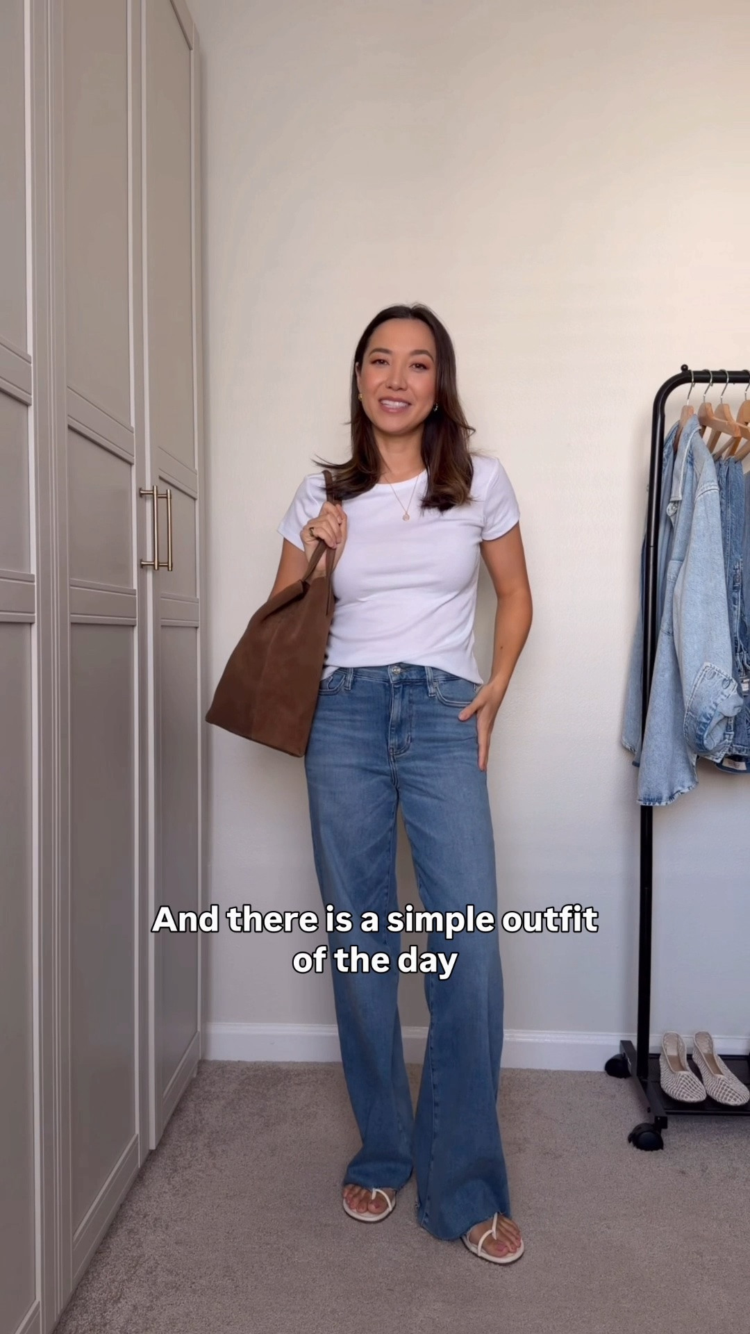 The most comfortable & elevated jeans. If you’re looking for a pair of jeans that are forgiving in the waist, super soft and can be dressed up or down - these are amazing. Would also be perfect for a travel jean. Feels like wearing pjs