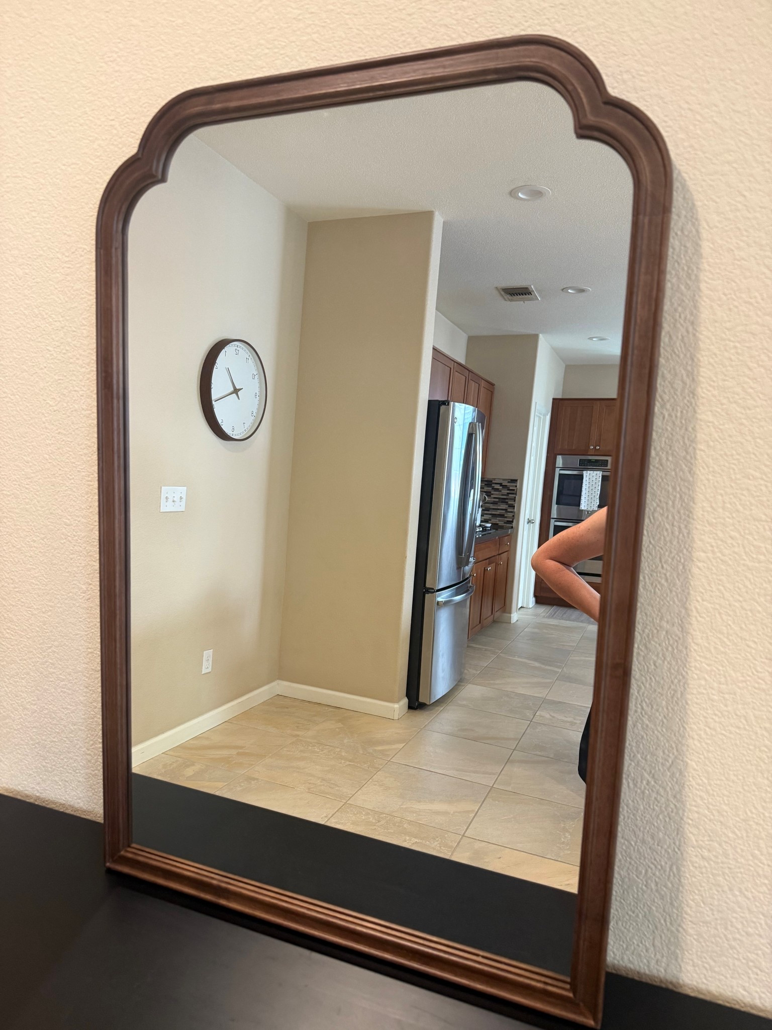 🤎 finally hanging up this STUNNING mirror I’ve been so excited for

real wood + on sale — such a good designer look for less

I was never able to grab the Target version, but honestly this one is even better… more color options + size choices

such a statement piece that instantly elevates a space ✨

linking it here for you to check out ⬇️

#LTKHome #LTKdayinmylife #LTKSaleAlert