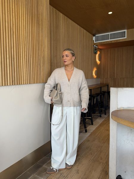 Chic outfit for Spring! Linked some super similar white trousers (these are old River Island) as well as some fab cardigans that are similar to this one! 

#LTKeurope #LTKsalealert #LTKworkwear