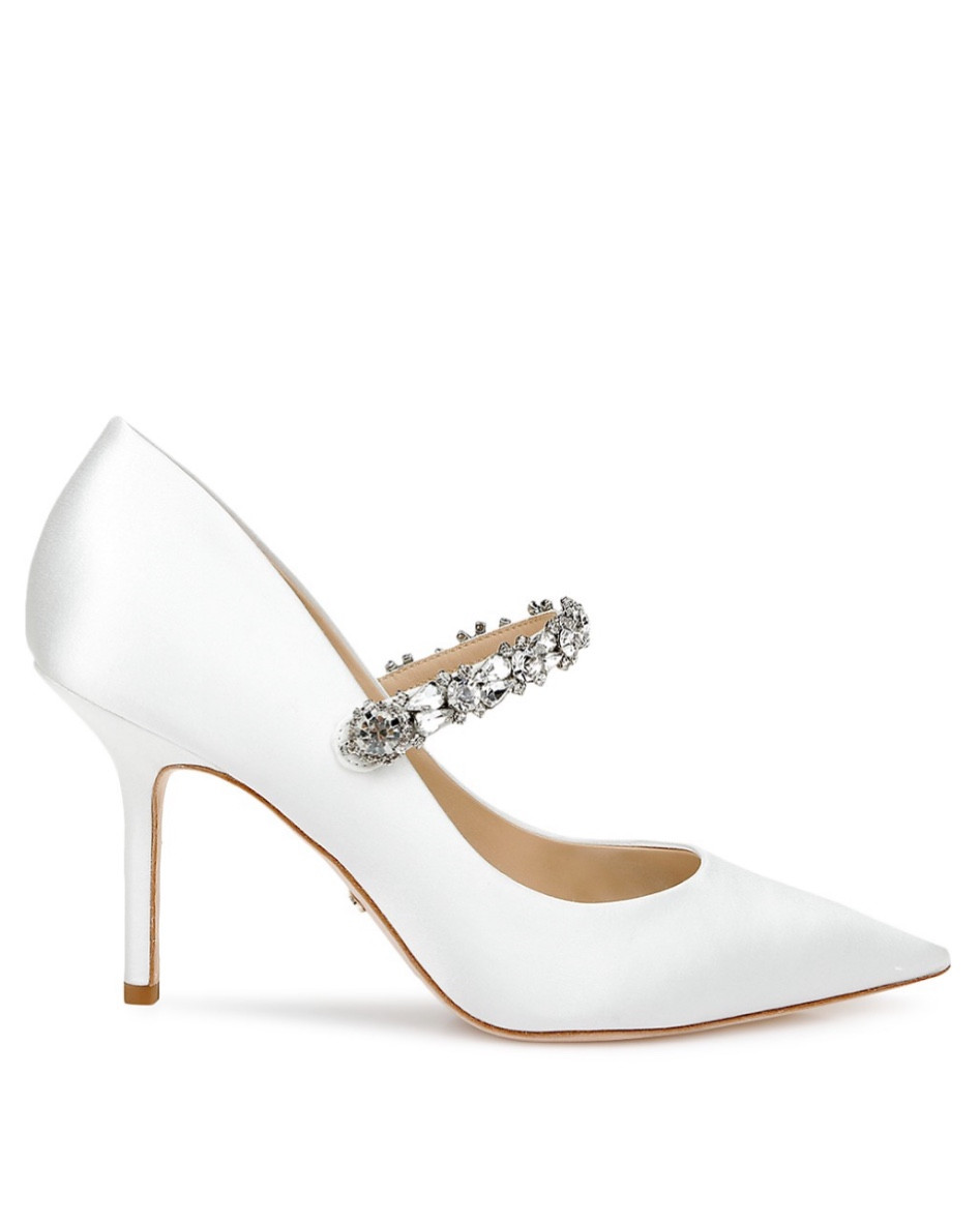 Wedding shoes on sale! 
Wedding 
Bridal shower 
Wedding shower
White shoes 
Bachelorette party 
Bride shoes 
Bridal shoes 
Engagement party outfit
Bride gift 
White shoes 
Christmas
White party 

#LTKHoliday #LTKshoecrush #LTKwedding