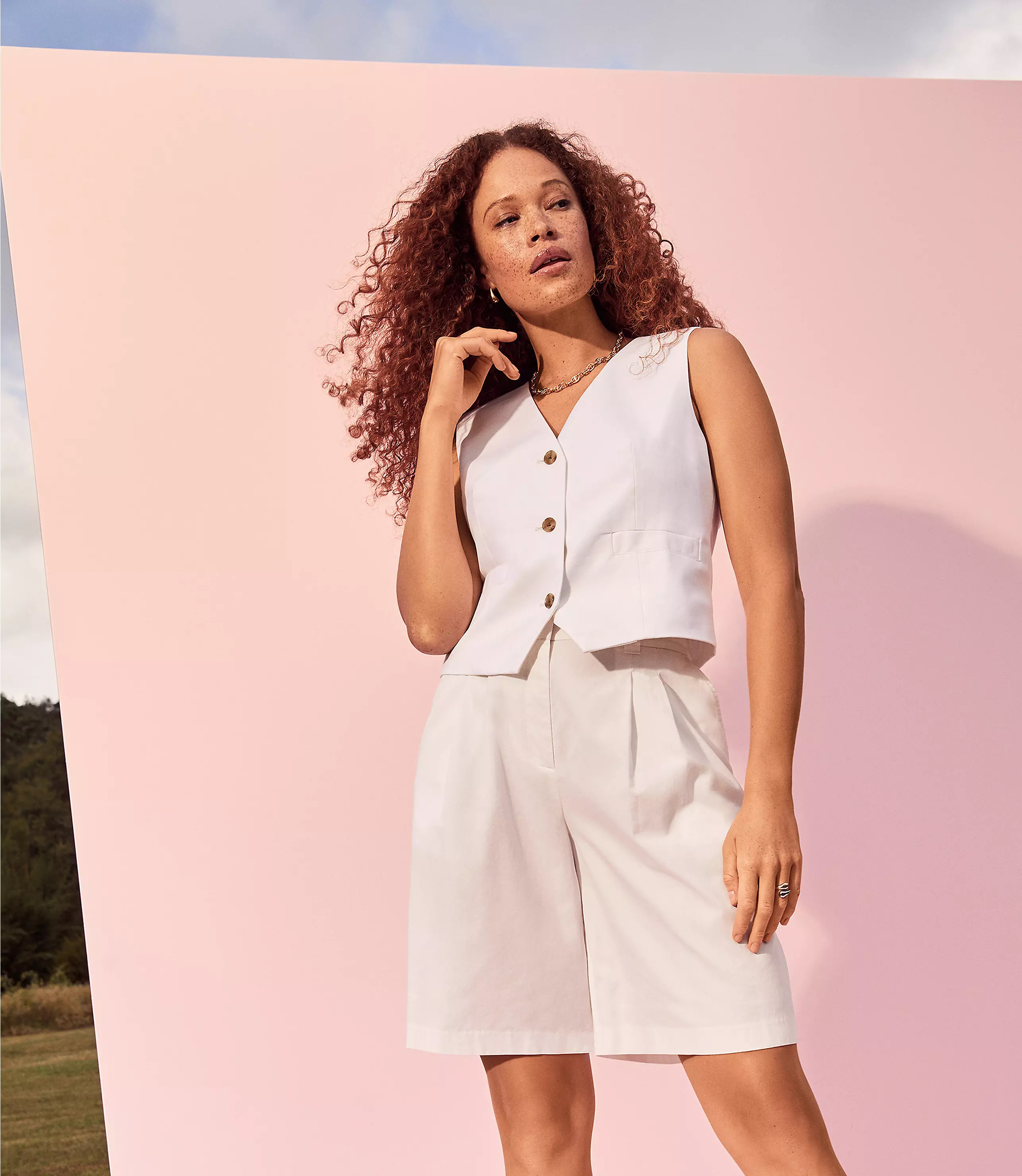 Pleated Bermuda Shorts in Poplin | LOFT