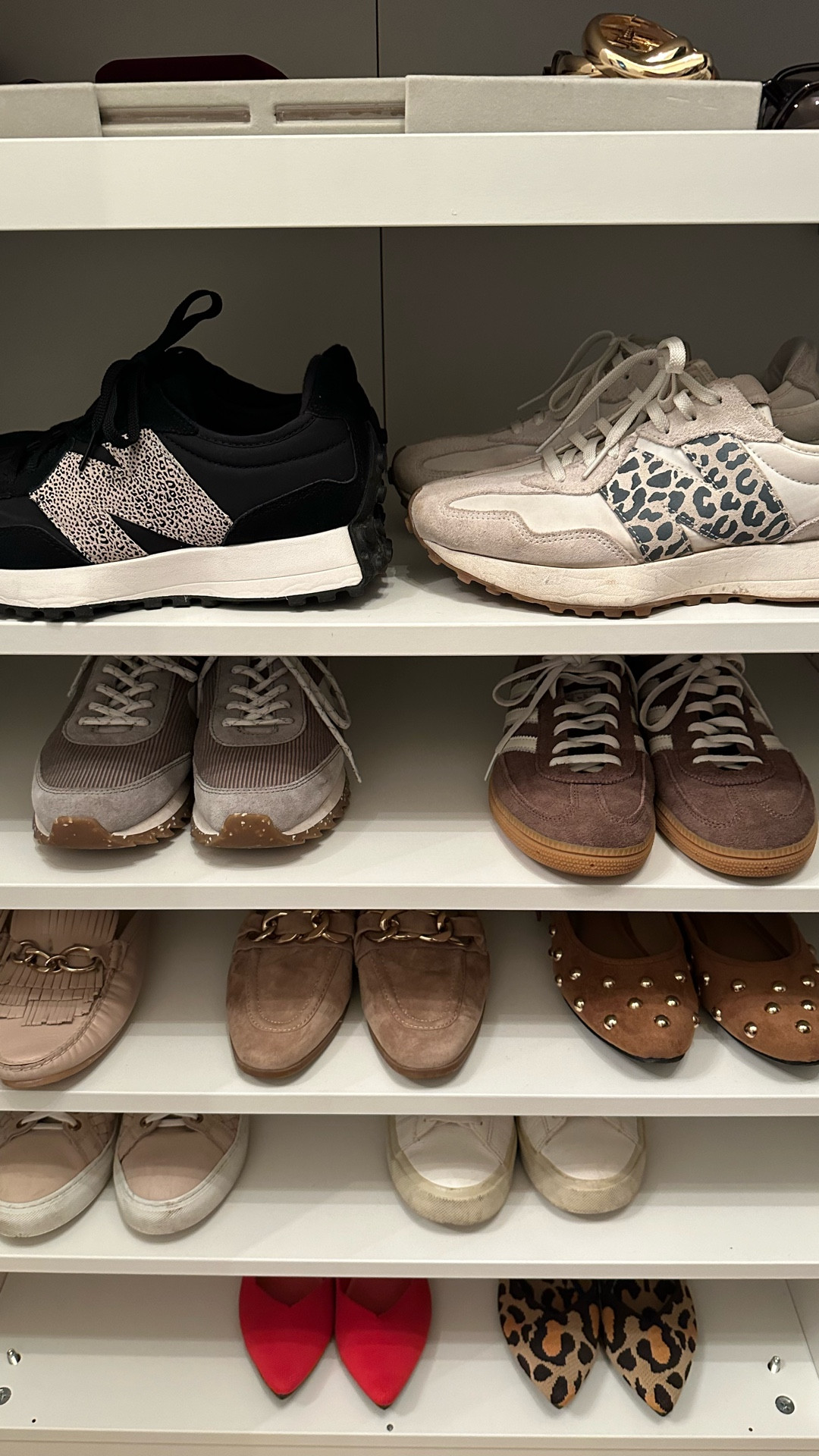 These two pairs of New Balanace sneakers are some of my most worn shoes, they are very light and so stylish! Check them out on sale, all sizes in stock! 🚨 

#sneakers #sale #newbalance #
#blackfridaysale #casualfootwear #mostworn #giftideas

#LTKFindsUnder100 #LTKGiftGuide #LTKmomlife