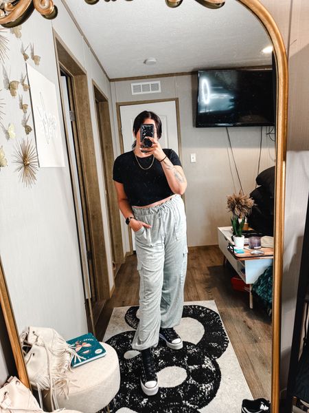 Obsessing over this work from home outfit. Comfy yet cute and perfect for zoom meetings 

Joggers - Three Bird Nest (use the code Kimmymanzo to save) 

Casual outfit 
Work from home 
Stay at home mom 

#LTKMidsize #LTKFindsUnder100 #LTKStyleTip