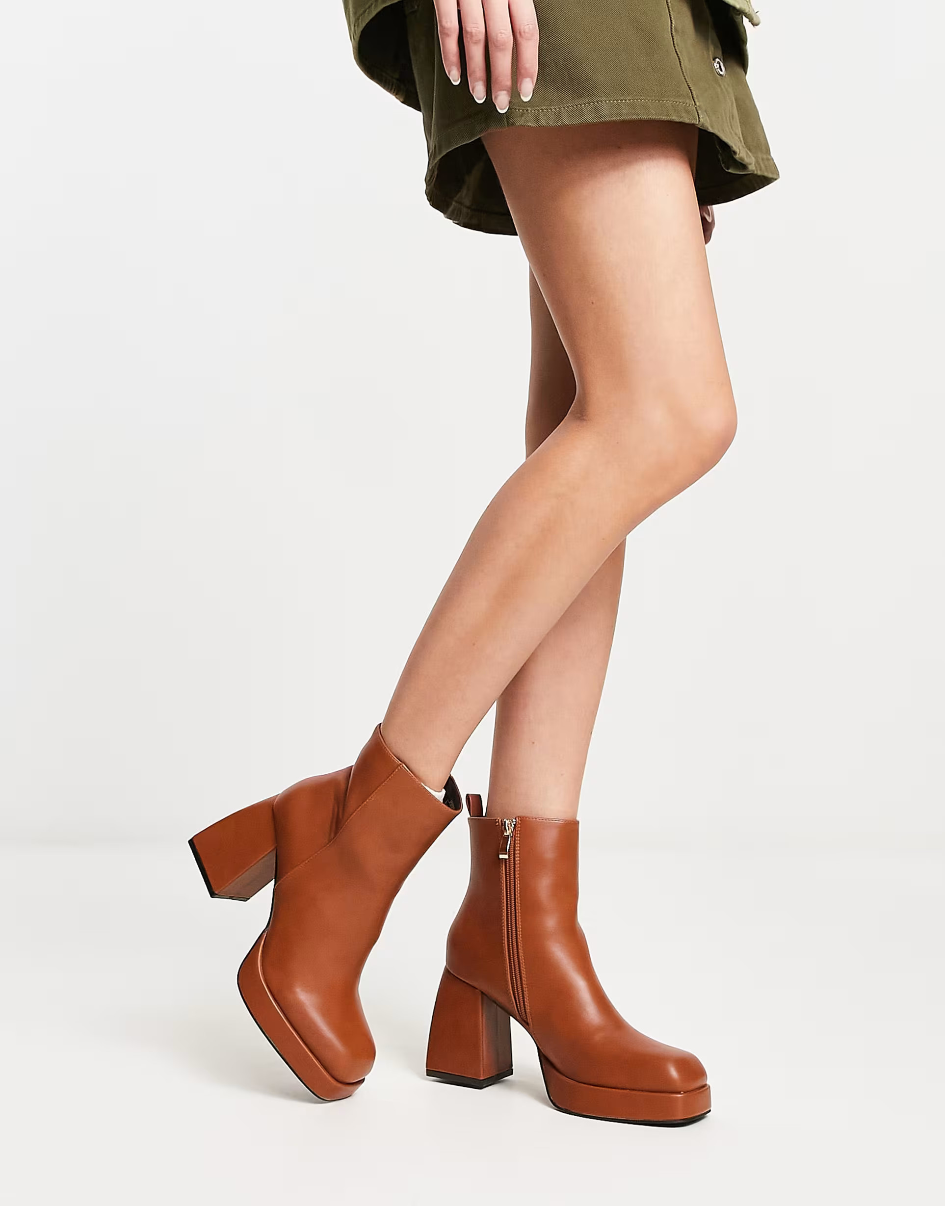 Urban Revivo platform boots in brown tan | ASOS (Global)