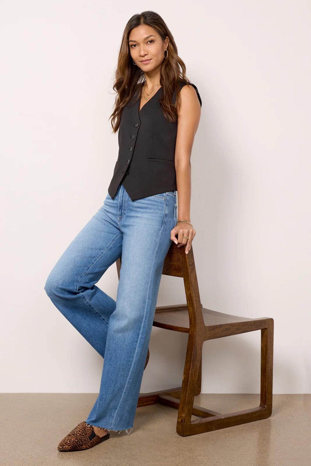 Anessa 31` w Raw Hem | Evereve