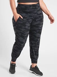 Salutation Jogger Camo | Athleta