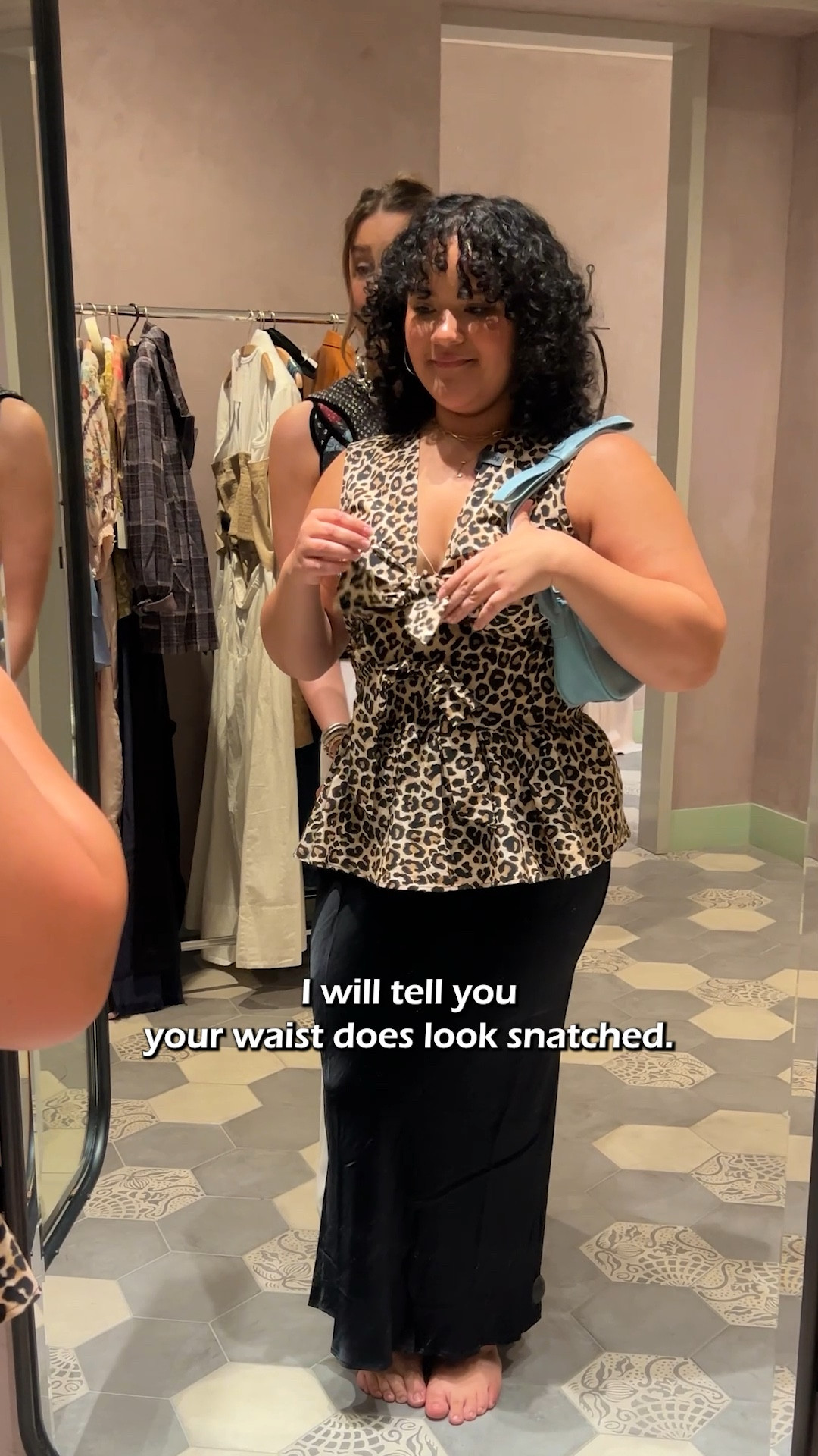 GIVING A DESERVING TEACHER A SHOPPING SPREE & MAKEOVER 🍎👩‍🏫✏️ 

Back to School Outfits | Anthropologie Dress | Fall Outfits | Mid Size Outfits | Plus Size Outfits 

#LTKVideo #LTKBacktoSchool #LTKFindsUnder100