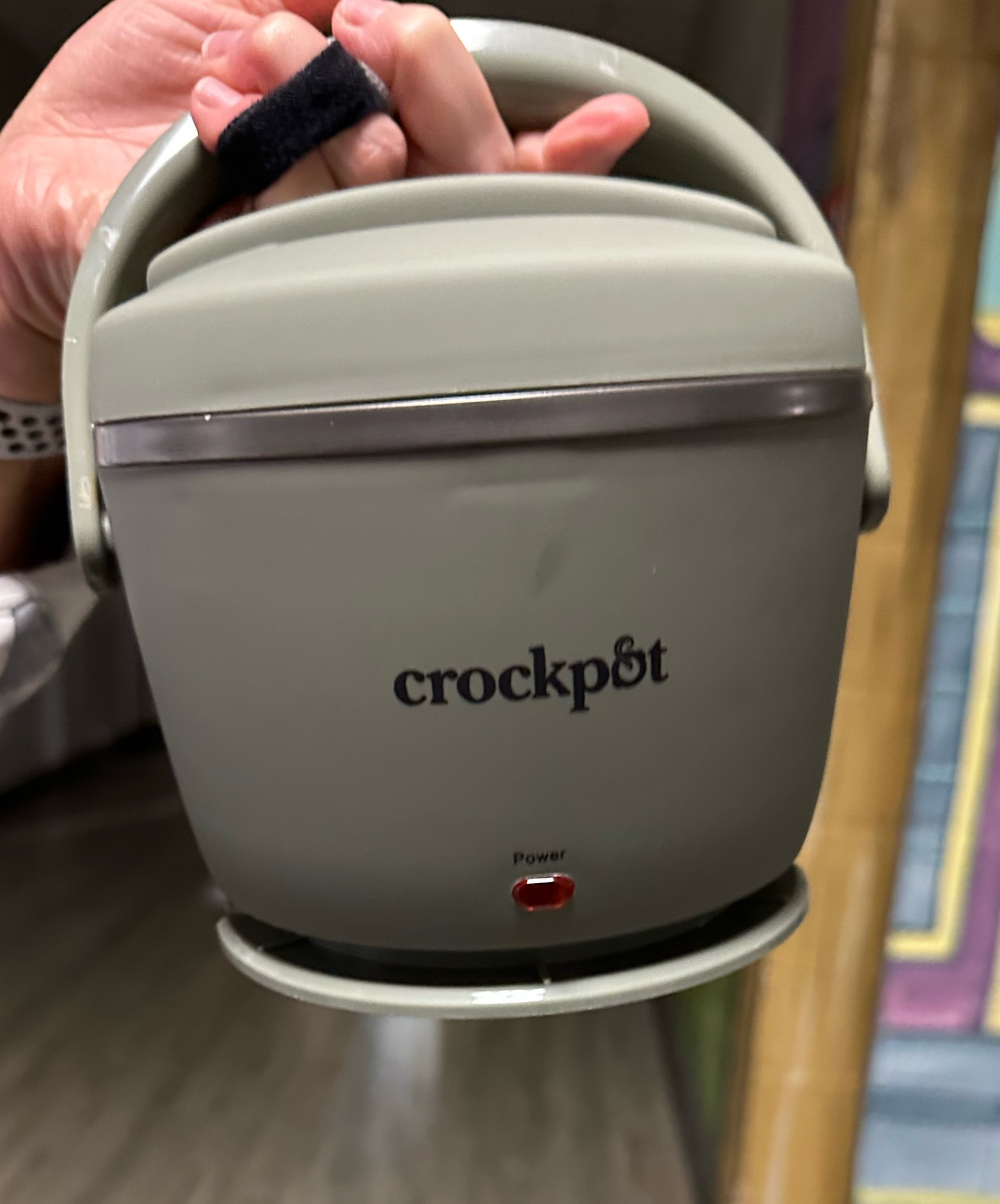 Mini crockpot warmer  #giftideas #nurses #teachers #officegifts

#LTKWorkwear #LTKFindsUnder50 #LTKGiftGuide