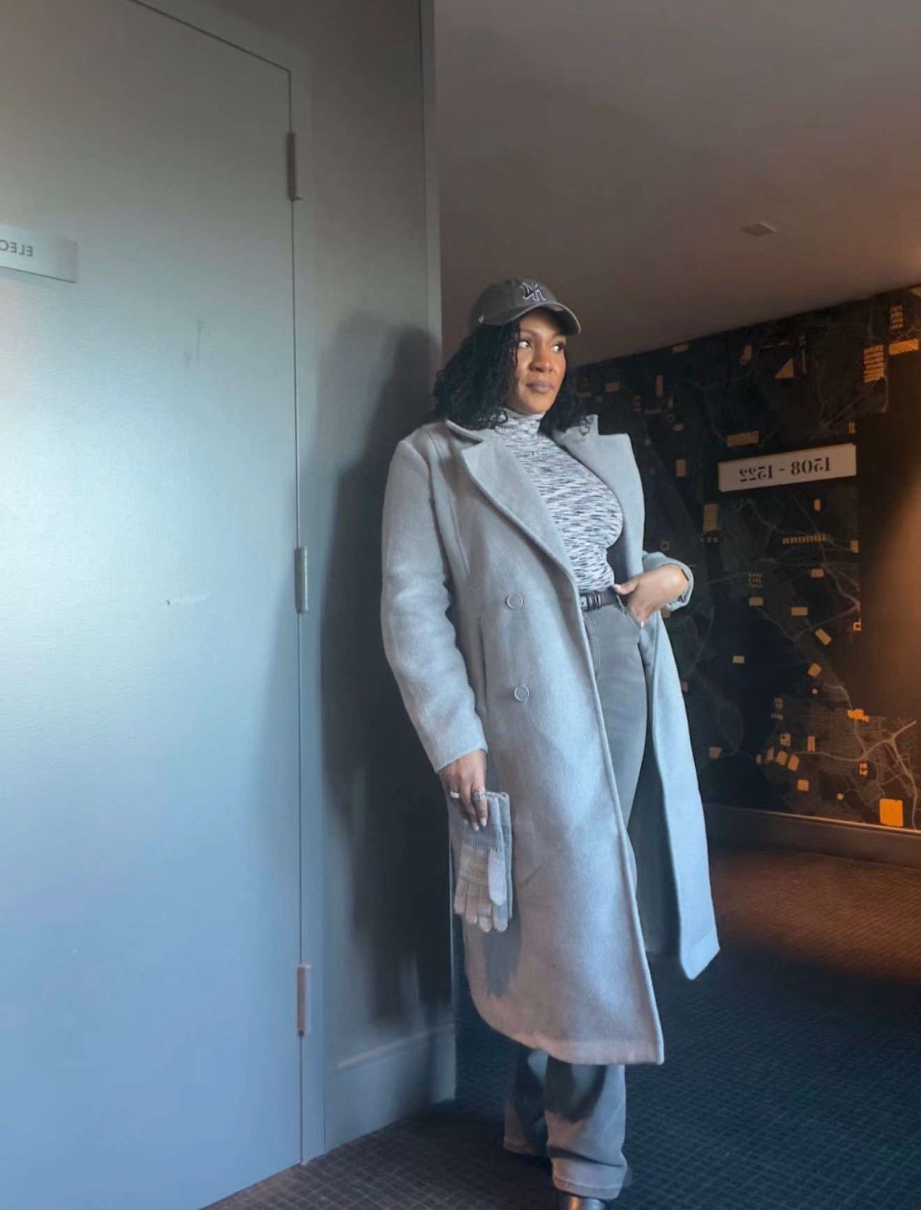 Denim and Coat are from FashionNova and Turtleneck is from The Ljmited (Old)