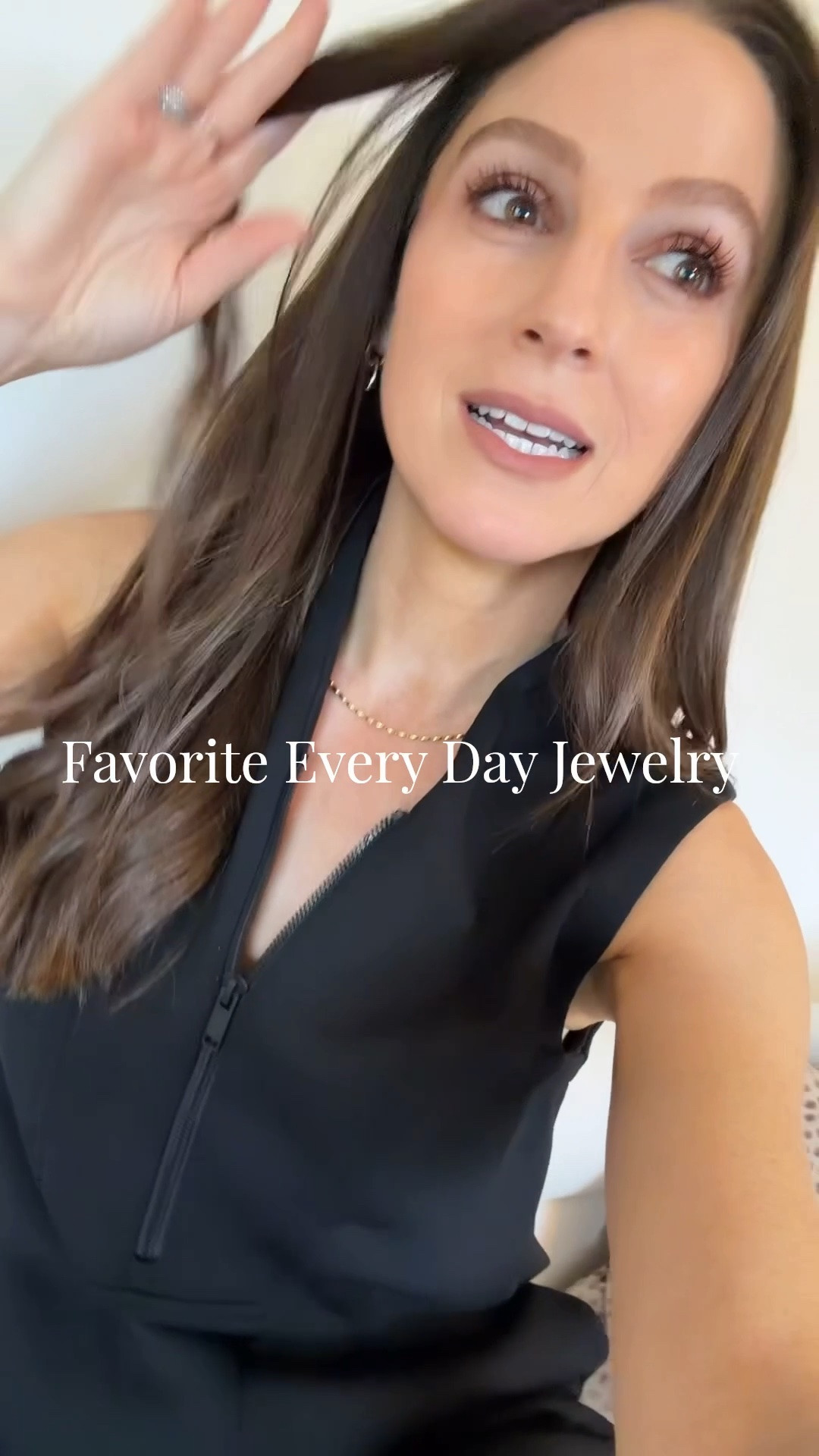 @analuisany #ad
My every day favorites from Ana Luisa — up to 25% off site-wide right now. I live in their pieces, travel in them, work out in them — because they’re tarnish-proof, water resistant, hypoallergenic and an amazing quality for the pricepoint.
