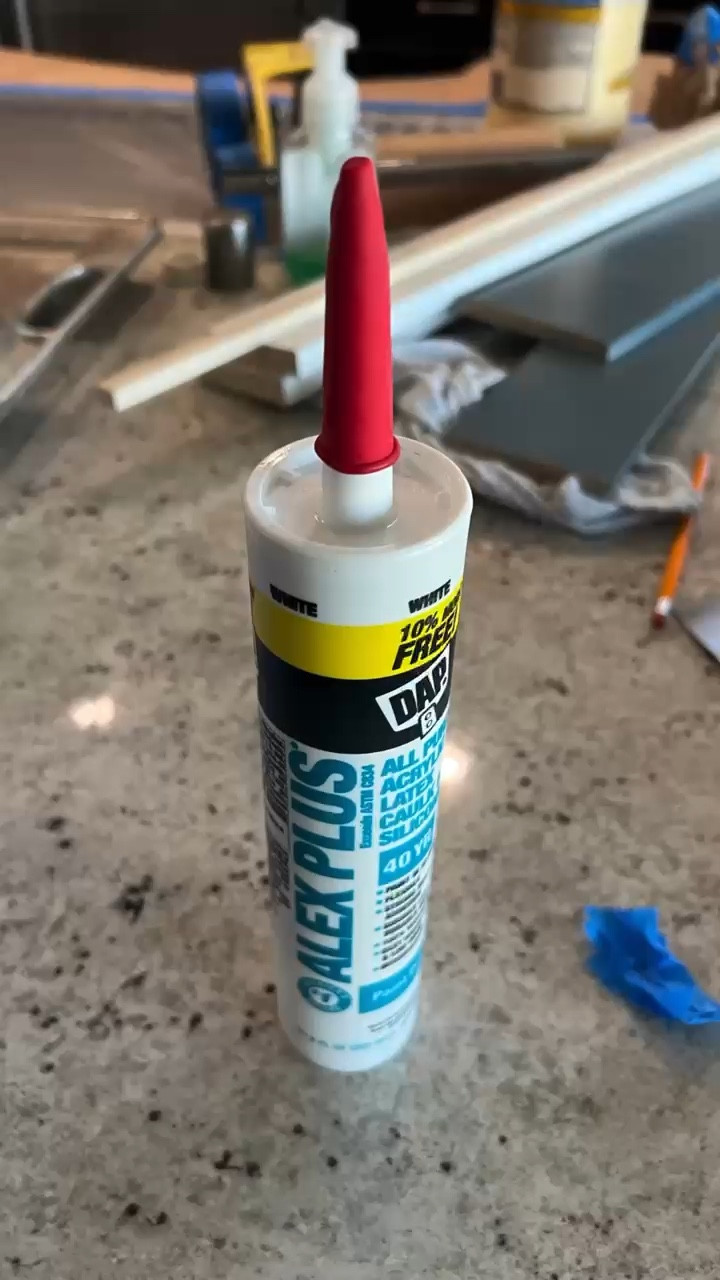 These caulk condoms keep the caulk from drying out between uses.