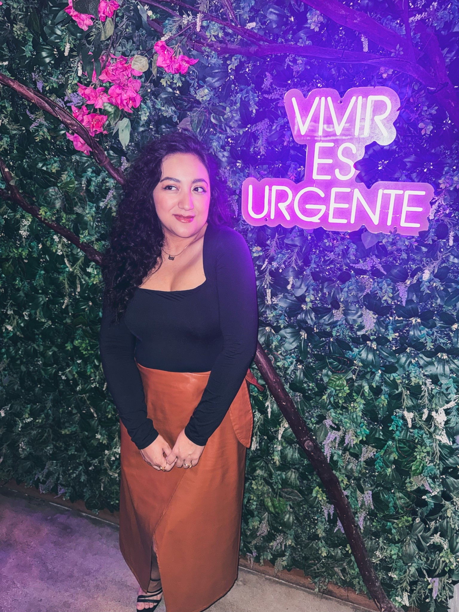 Had a fun night out celebrating a friend’s birthday! Wore a simple black bodysuit with a brown faux leather midi skirt and black strappy heels. Style with some gold jewelry! I also used my curling wand to get some voluminous curly hair 😊 This outfit is perfect for Valentine’s Day, date night, or a night out on the town!

#ootd #ltkstyletip #outfit #datenight #valentinesday #valentinesdayoutfit #dateoutfit #black #bodysuit #skirt #midiskirt #fauxleather #goldjewelry #blackheels #simple #nightout #blackoutfit #ltkunder100 #ltkunder50 #trend #trending

#LTKMidsize #LTKValentine #LTKootd