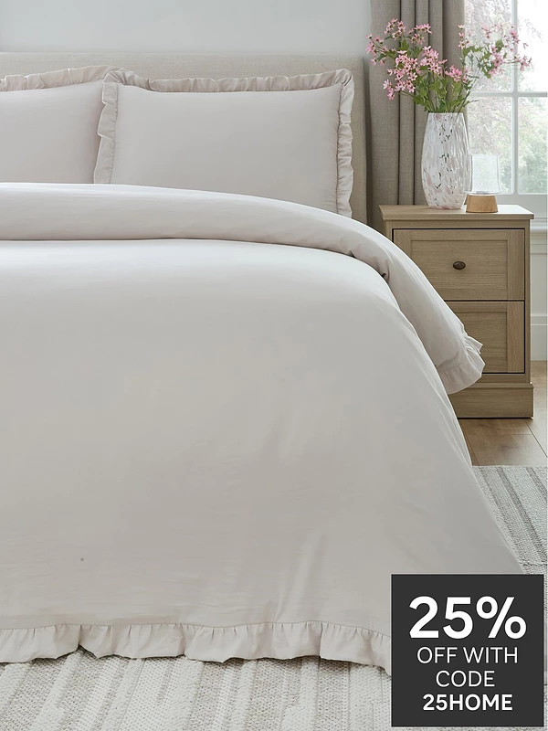 The Very Collection Ruffle Edge Duvet Cover Set | Very (UK)