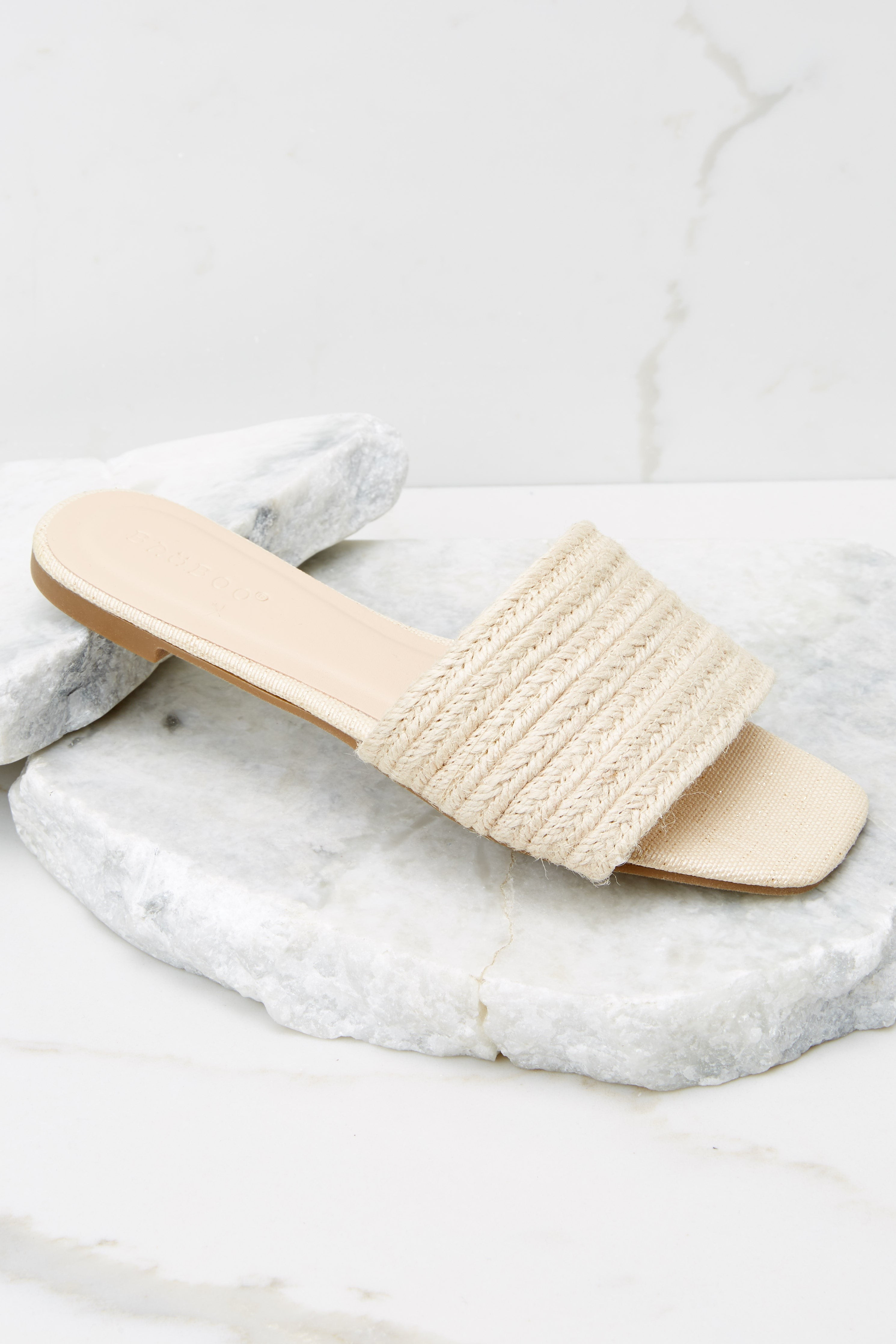 Step It Up Natural Slides | Red Dress 