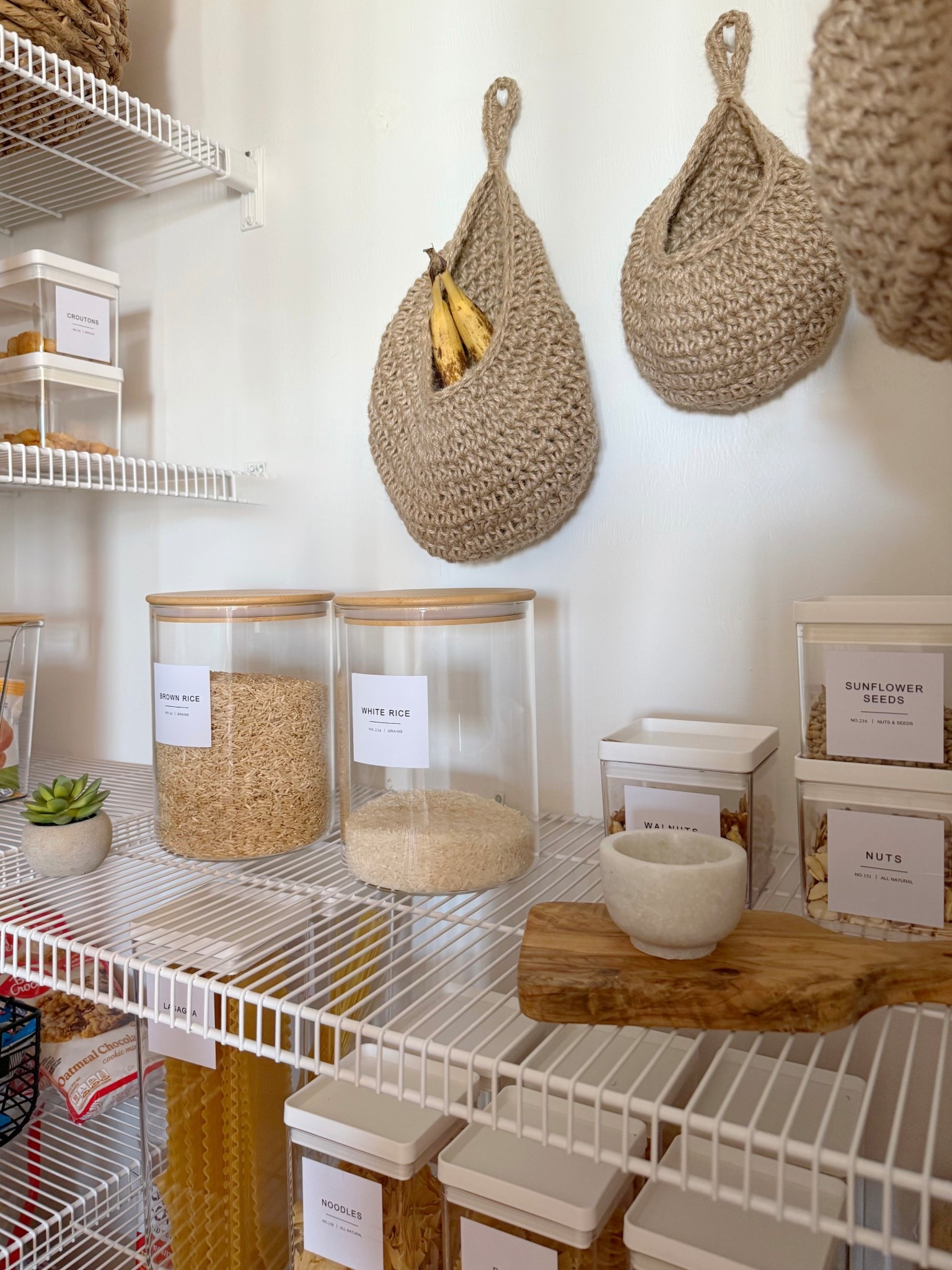 Hanging fruit and veggie baskets are 23% off and under $20!!! 


Pantry organization, food storage, hanging baskets, home organization, kitchen decor 


#amazon #primedaydeals #amazonfinds 

#LTKHome #LTKSaleAlert