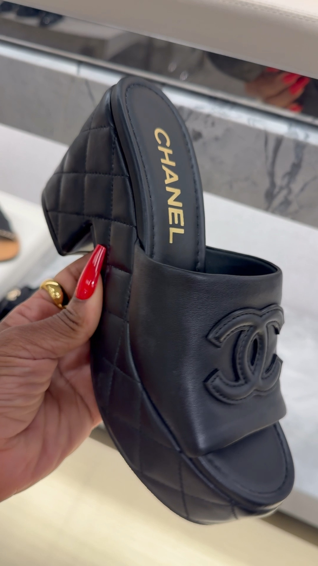 This is gorgeous but of course they don’t have my size 

#LTKSeasonal