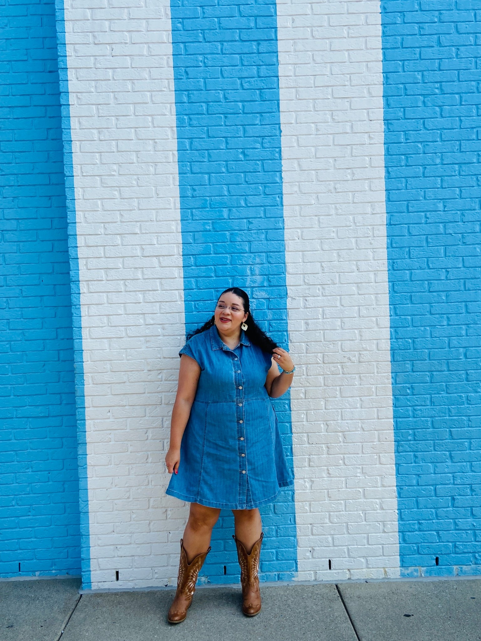 Love it when your dress matches the backdrop 🩵🤍



#LTKFindsUnder100 #LTKSummerEdit #LTKStyleTip