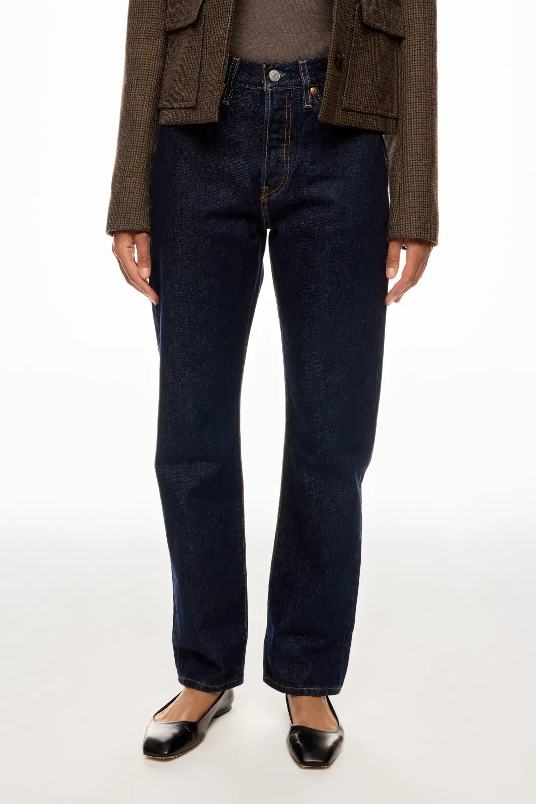 501 High Rise Straight Jeans | Rent the Runway