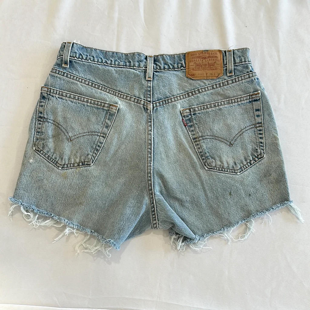 1129. Vintage Levis size 32 | amandenimes